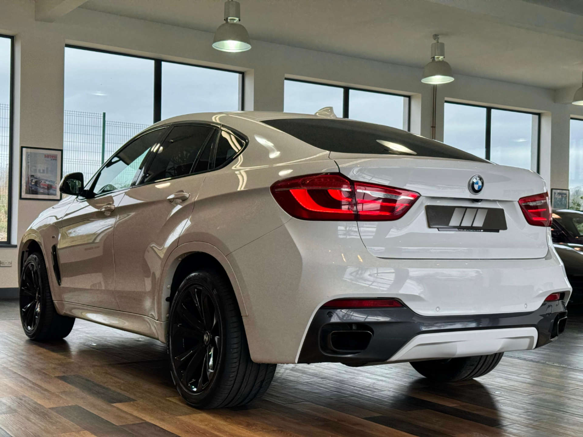 BMW X6 4.4 X6 xDrive 50i M Sport Auto 4WD 5dr #8