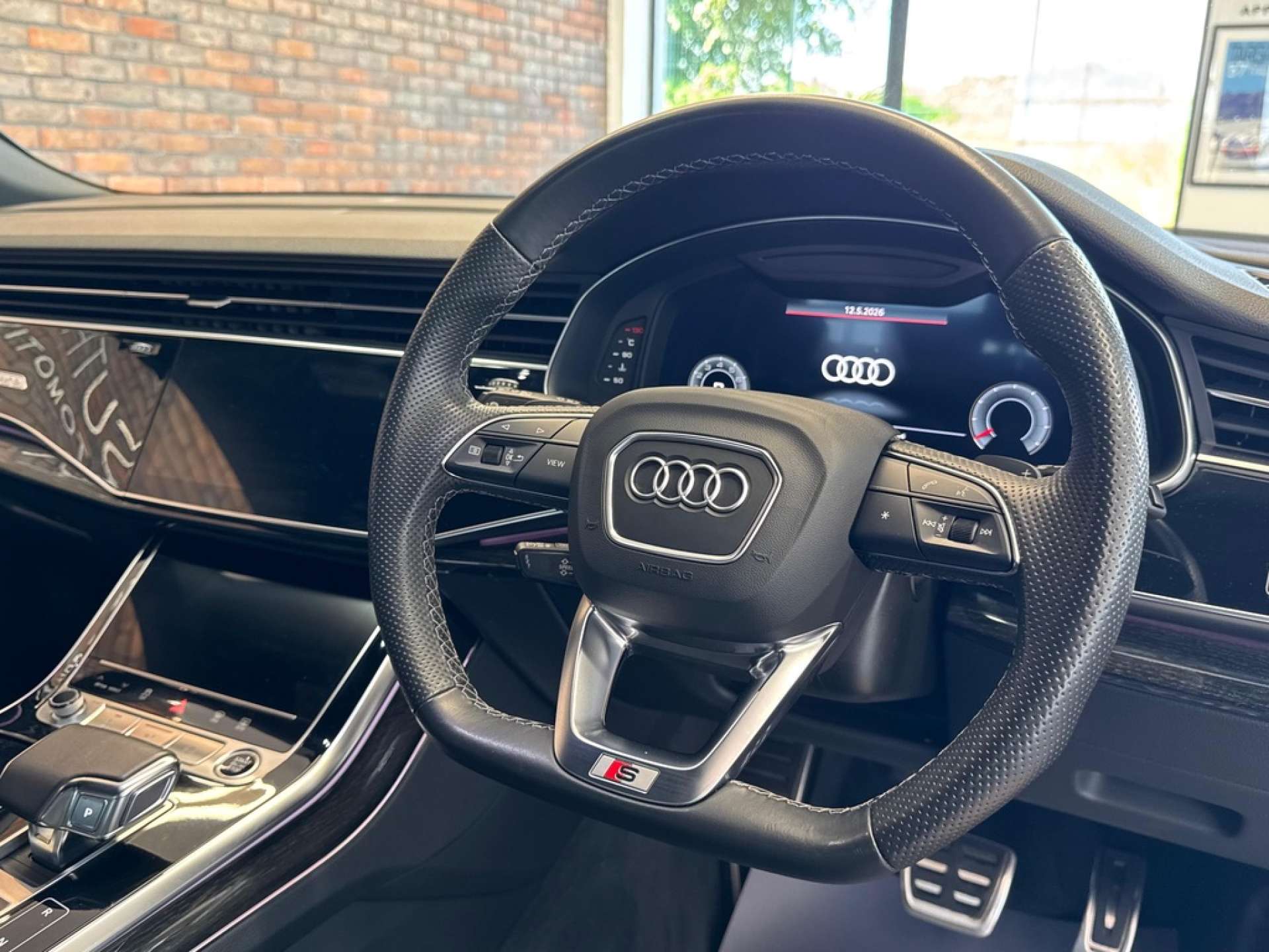 AUDI Q8 3.0 Q8 Black Edition 55 TFSI MHEV Quattro Auto 4WD 5dr #63