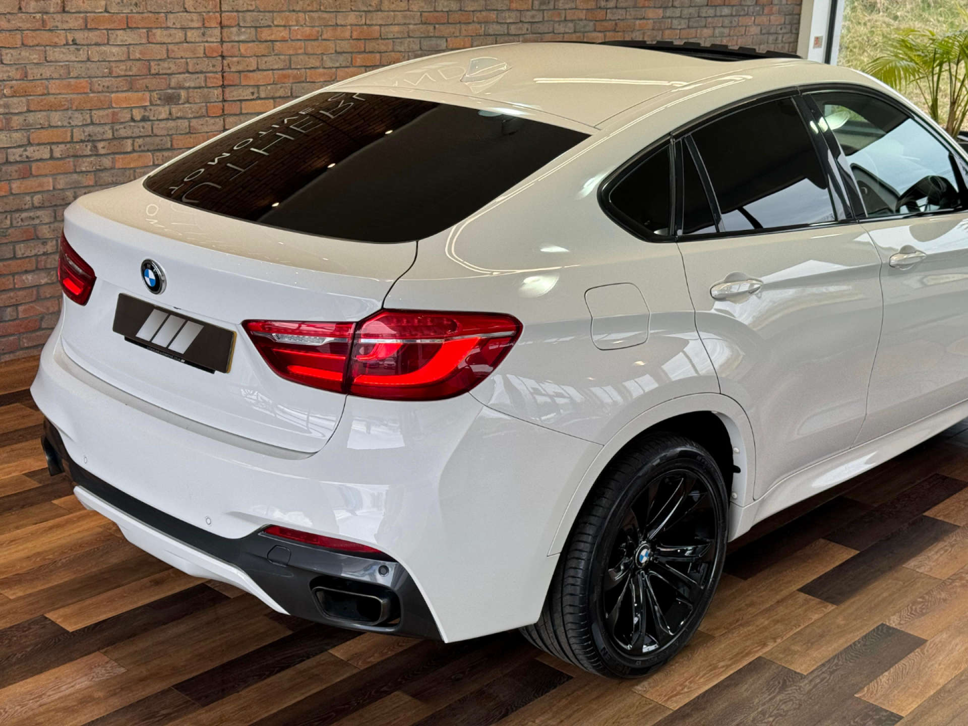 BMW X6 4.4 X6 xDrive 50i M Sport Auto 4WD 5dr #17