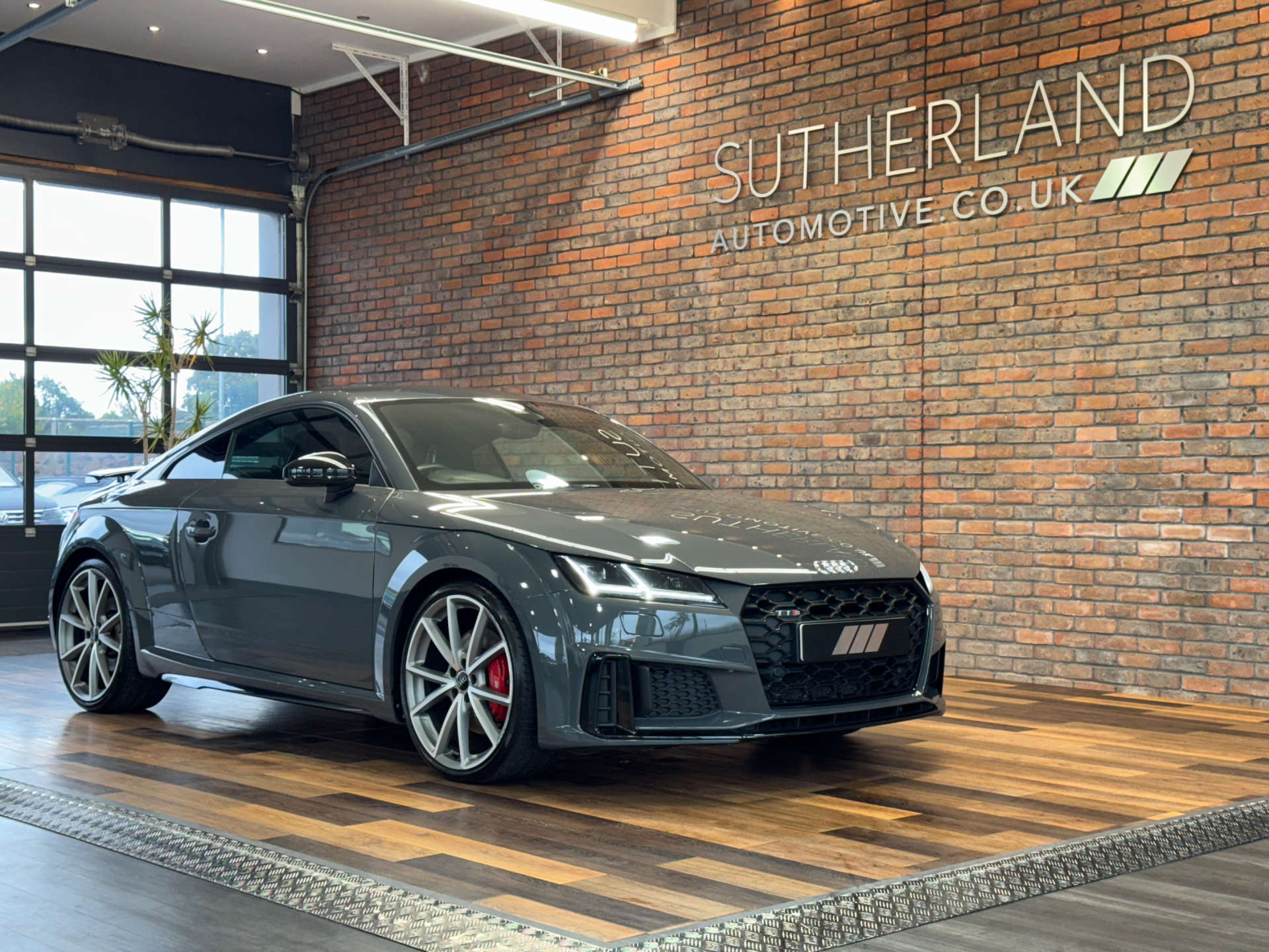 AUDI TT 2.0 TTS Black Edition TFSI Quattro Semi-Auto 4WD 3dr #4