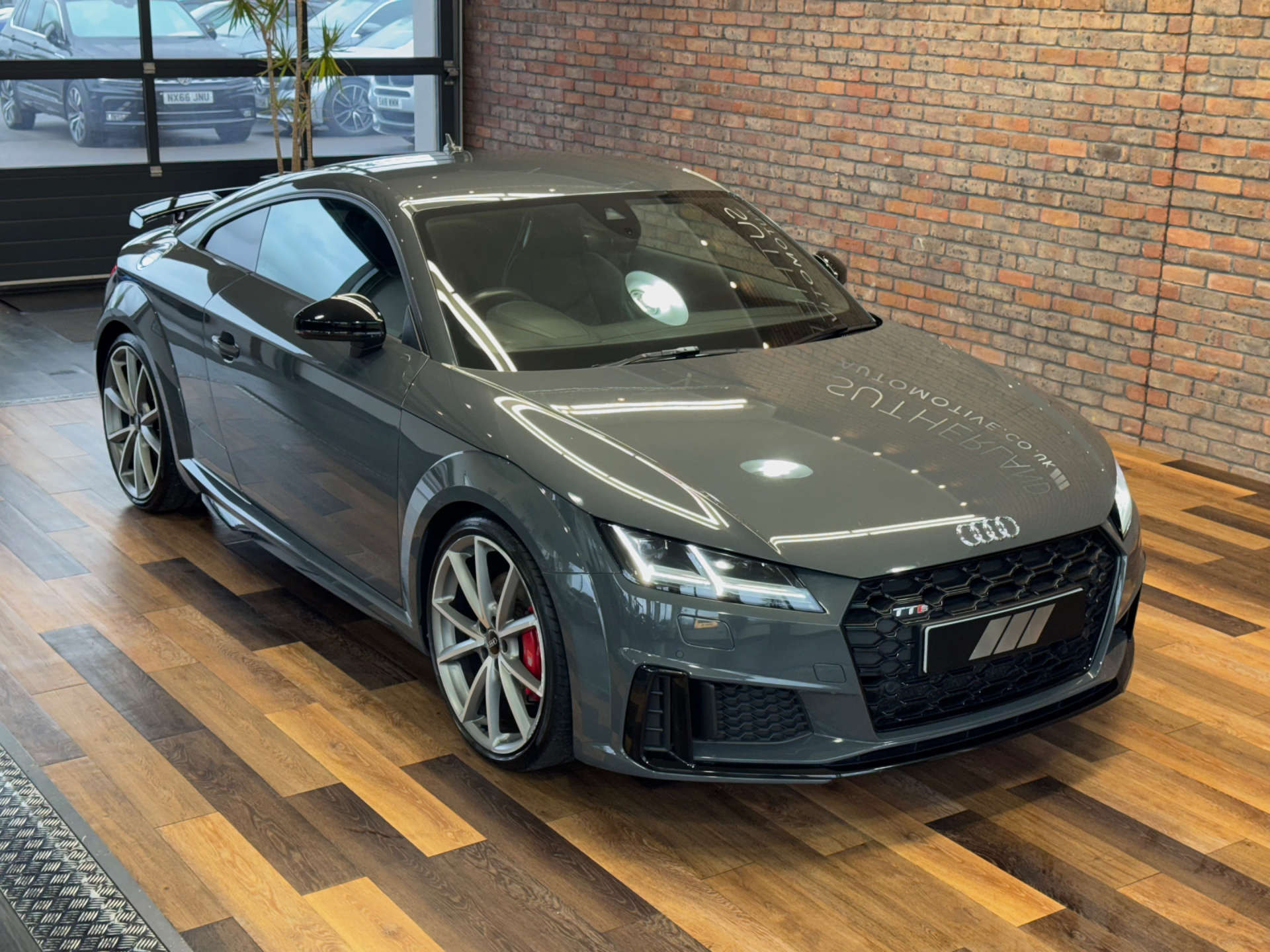 AUDI TT 2.0 TTS Black Edition TFSI Quattro Semi-Auto 4WD 3dr #5