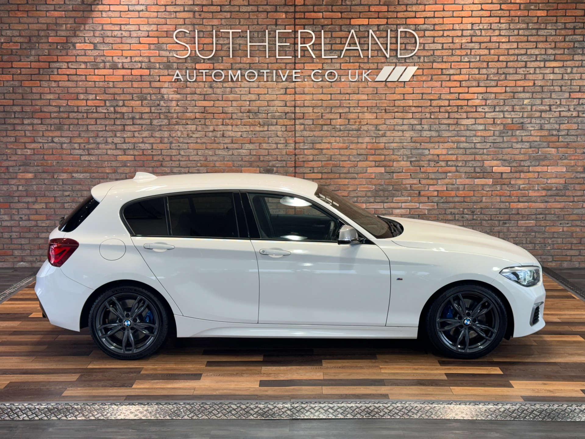BMW 1 SERIES 3.0 M140I Shadow Edition Auto 5dr #3