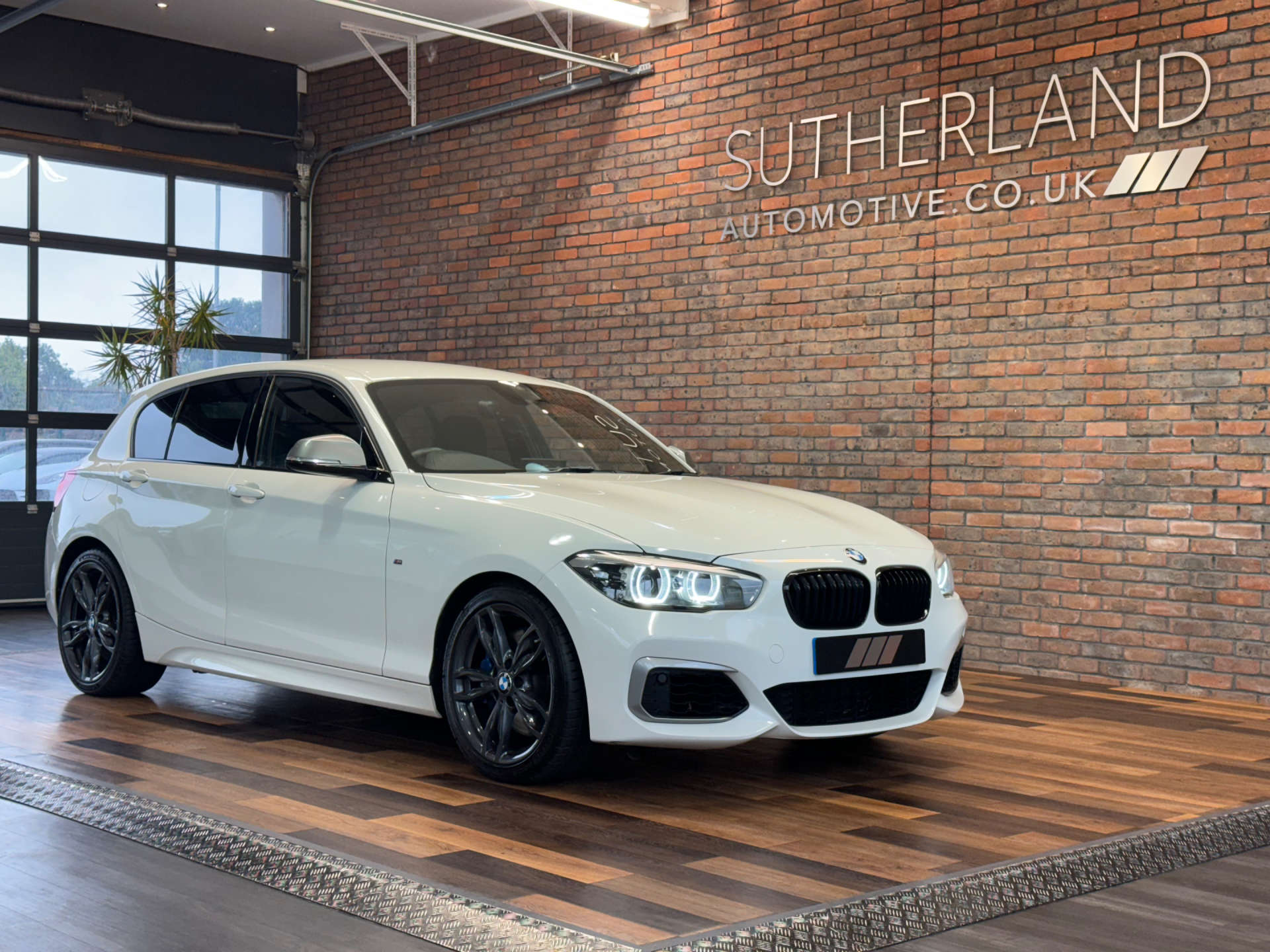 BMW 1 SERIES 3.0 M140I Shadow Edition Auto 5dr #4