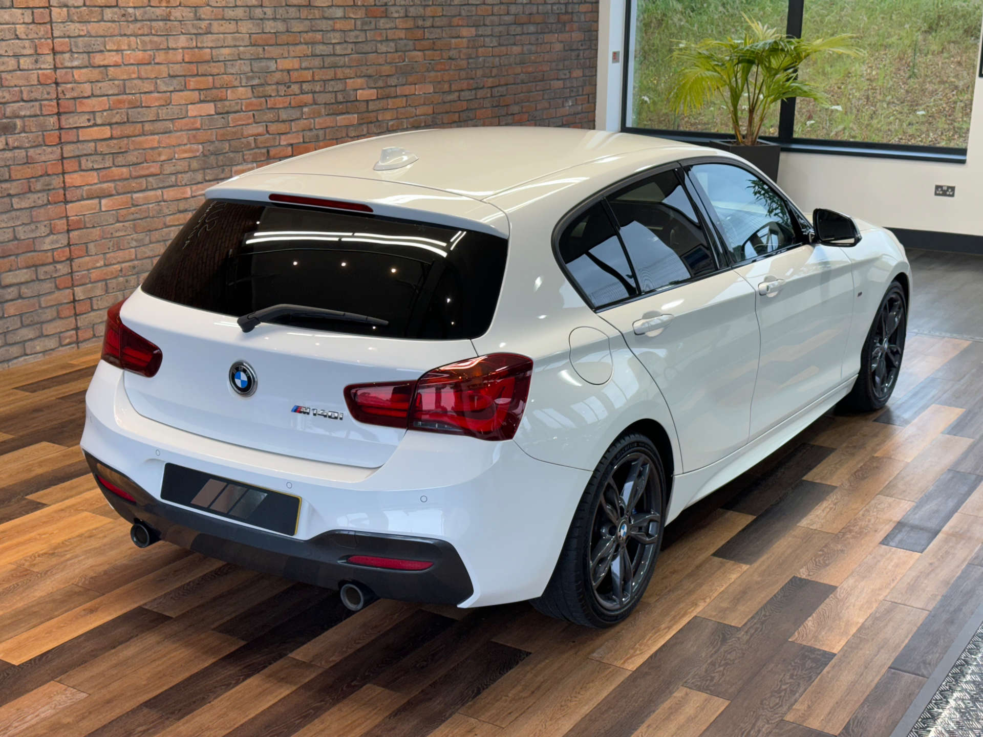 BMW 1 SERIES 3.0 M140I Shadow Edition Auto 5dr #7