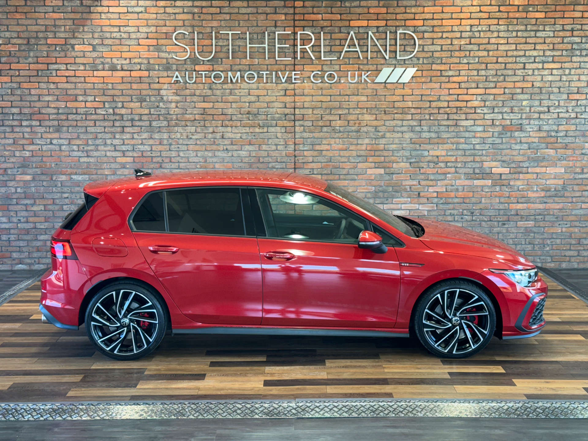 VOLKSWAGEN GOLF 2.0 Golf GTi TSi Semi-Auto 5dr #3