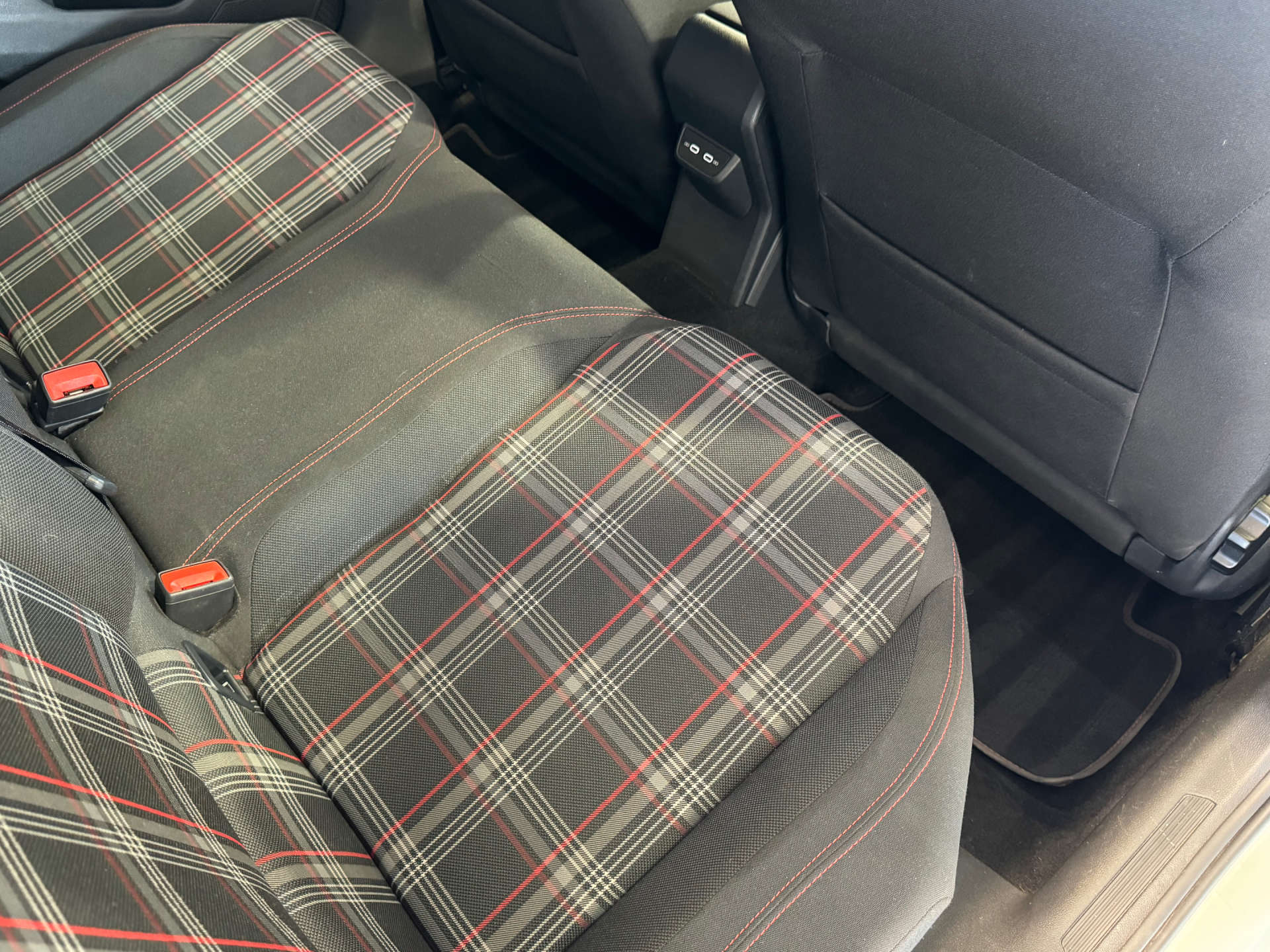 VOLKSWAGEN POLO 2.0 Polo GTi+ TSi Semi-Auto 5dr #23