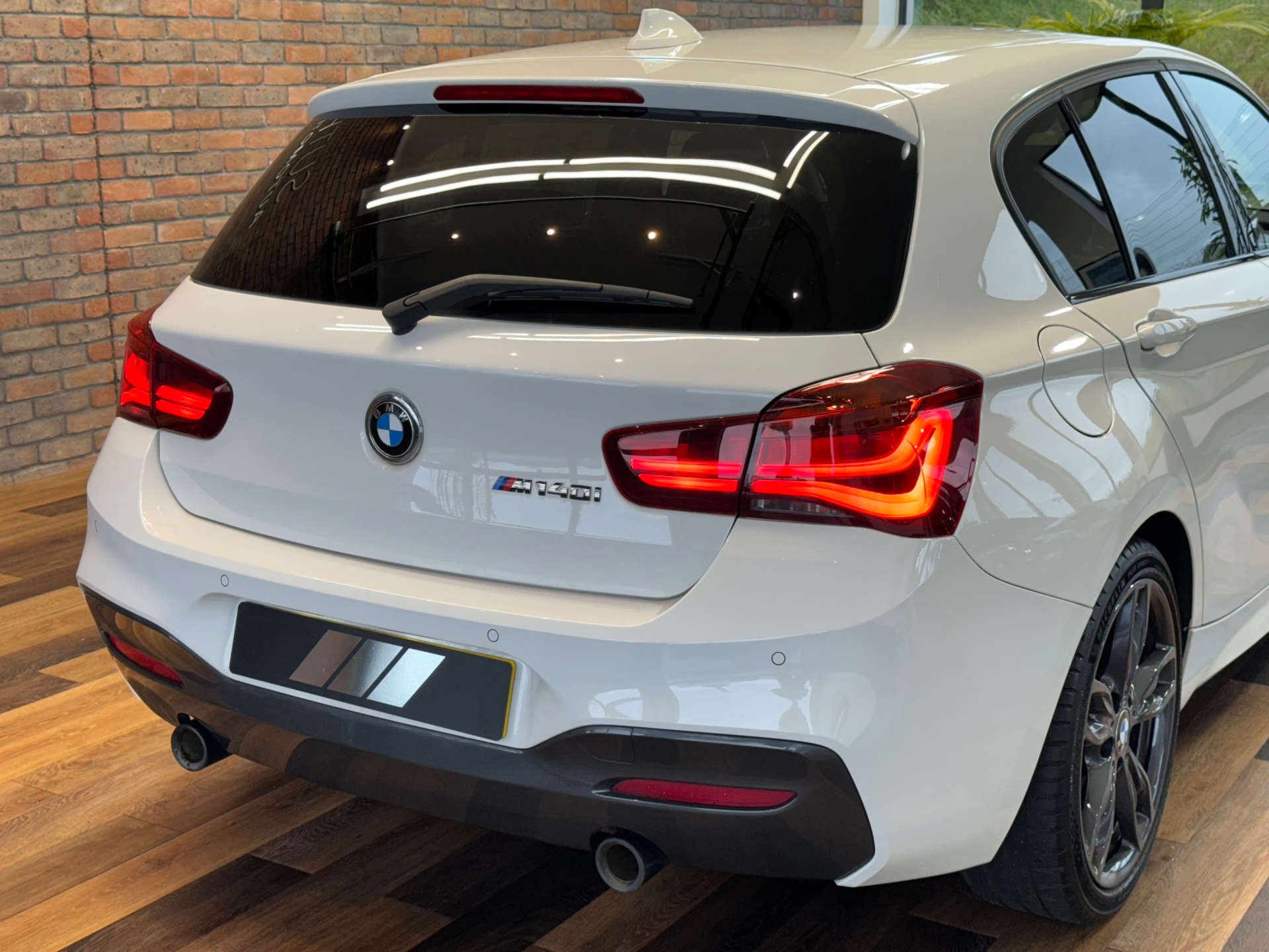 BMW 1 SERIES 3.0 M140I Shadow Edition Auto 5dr #13