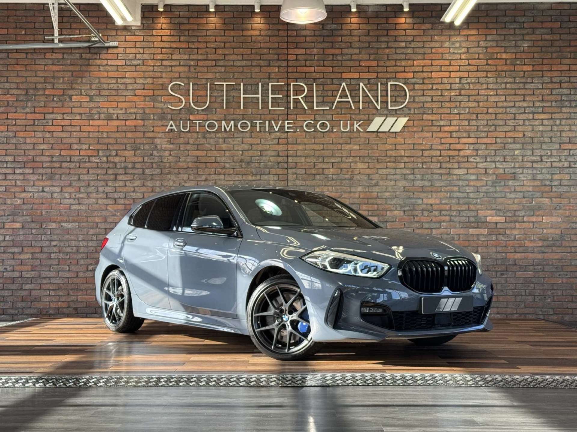 2023 1 SERIES 2.0 120D M SPORT AUTO 5DR 9,007 MILES 2023 GREY DIESEL AUTOMATIC... photo