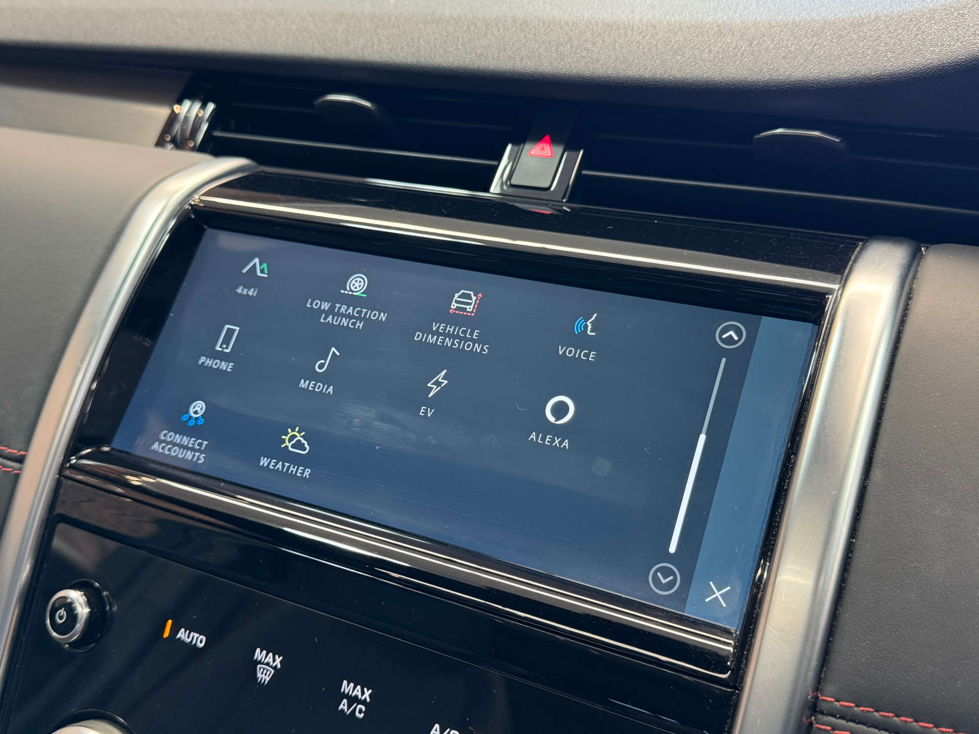 LAND ROVER DISCOVERY SPORT 1.5 Discovery Sport R-Dynamic HSE P300e Auto 4WD 5dr #41