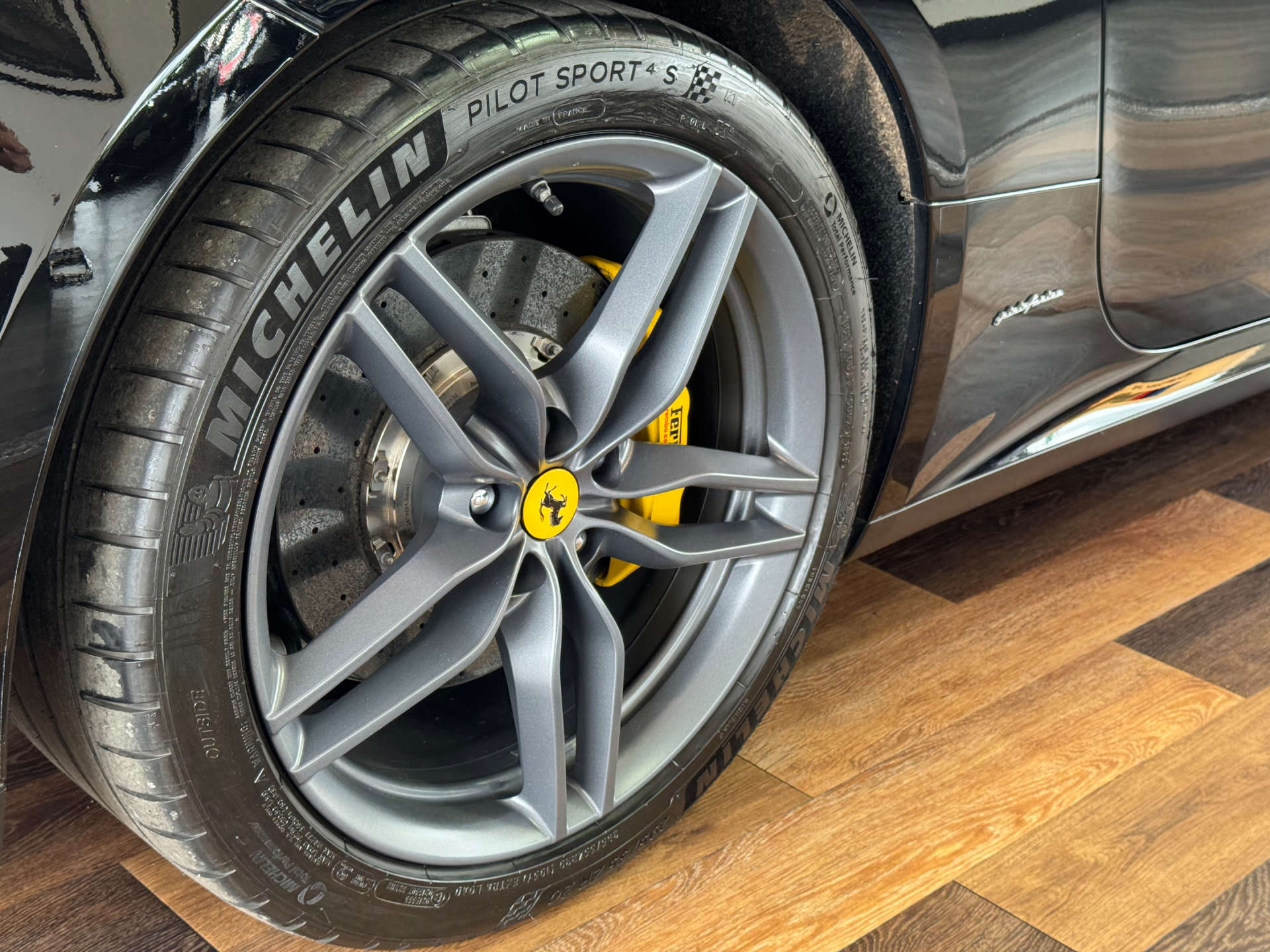 FERRARI FF 6.3 Ff V12 4WD 3dr #20