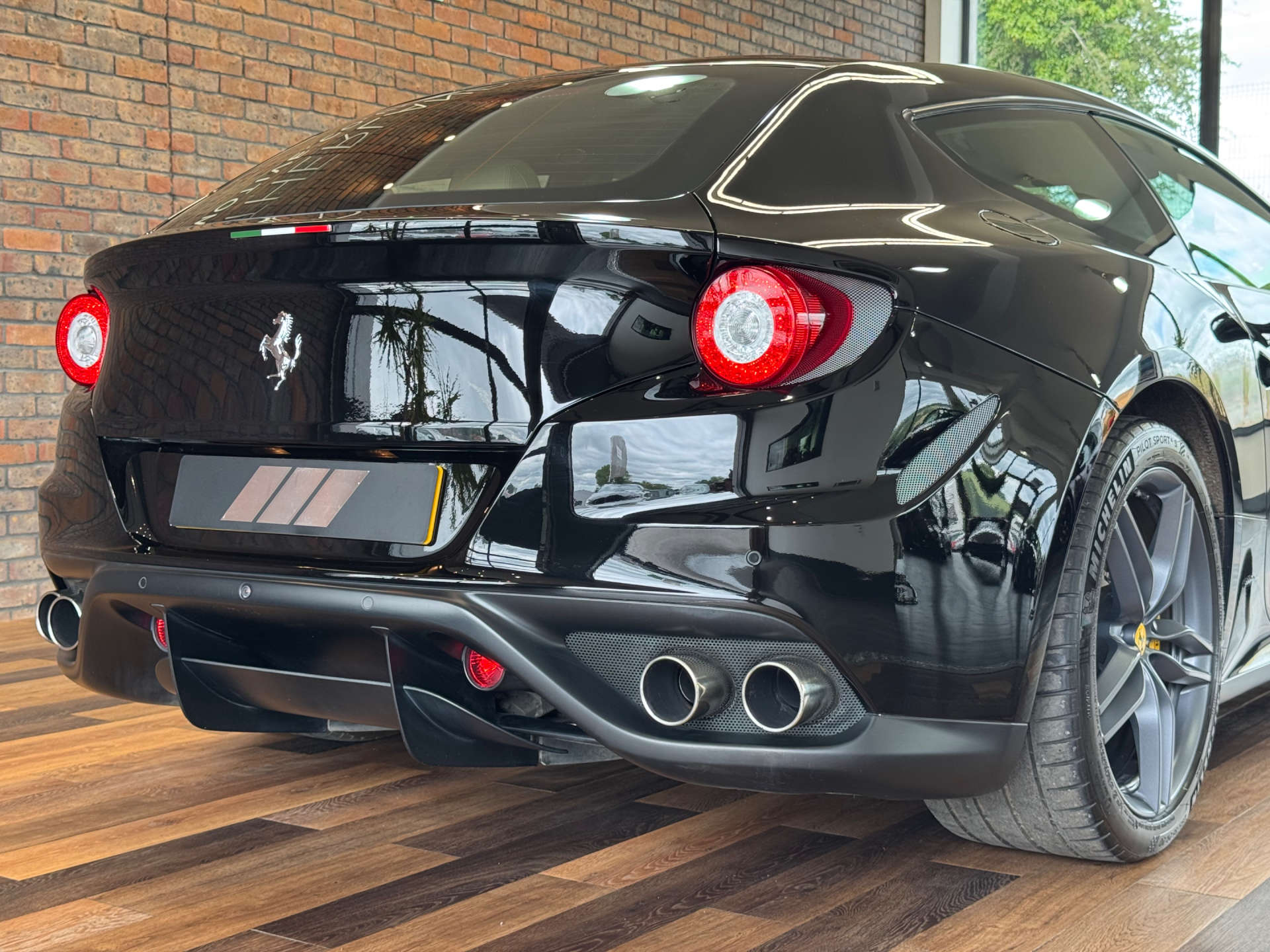 FERRARI FF 6.3 Ff V12 4WD 3dr #22