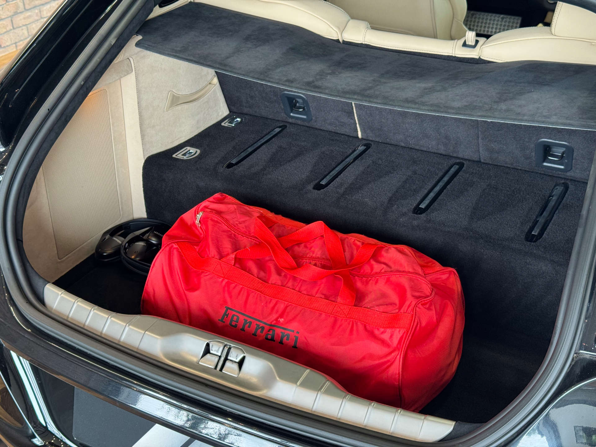 FERRARI FF 6.3 Ff V12 4WD 3dr #27