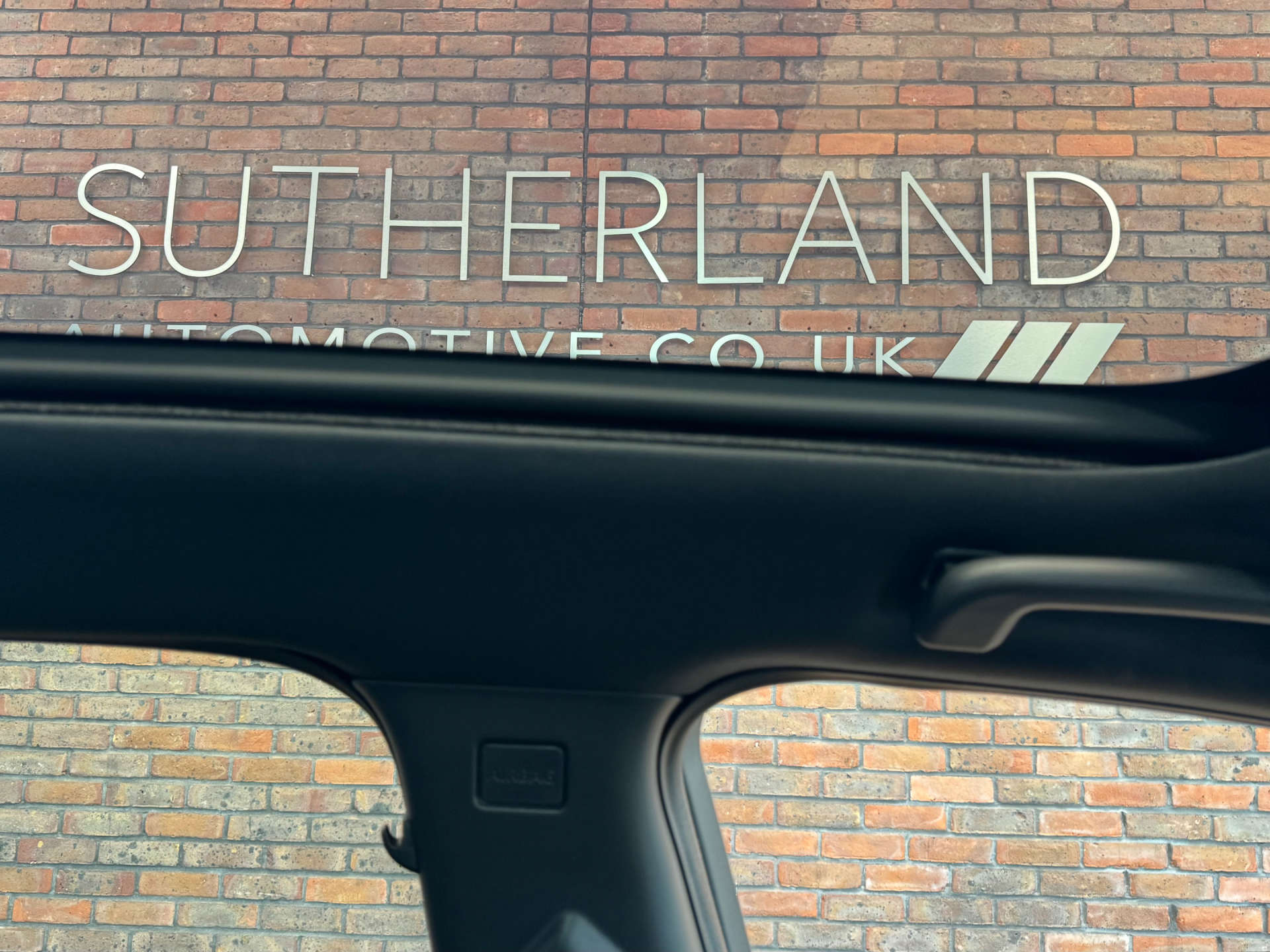 LAND ROVER DISCOVERY SPORT 1.5 Discovery Sport R-Dynamic HSE P300e Auto 4WD 5dr #53