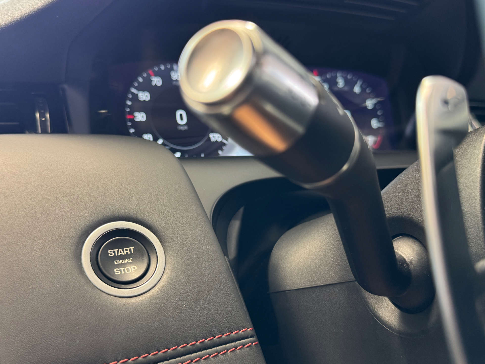 LAND ROVER DISCOVERY SPORT 1.5 Discovery Sport R-Dynamic HSE P300e Auto 4WD 5dr #54