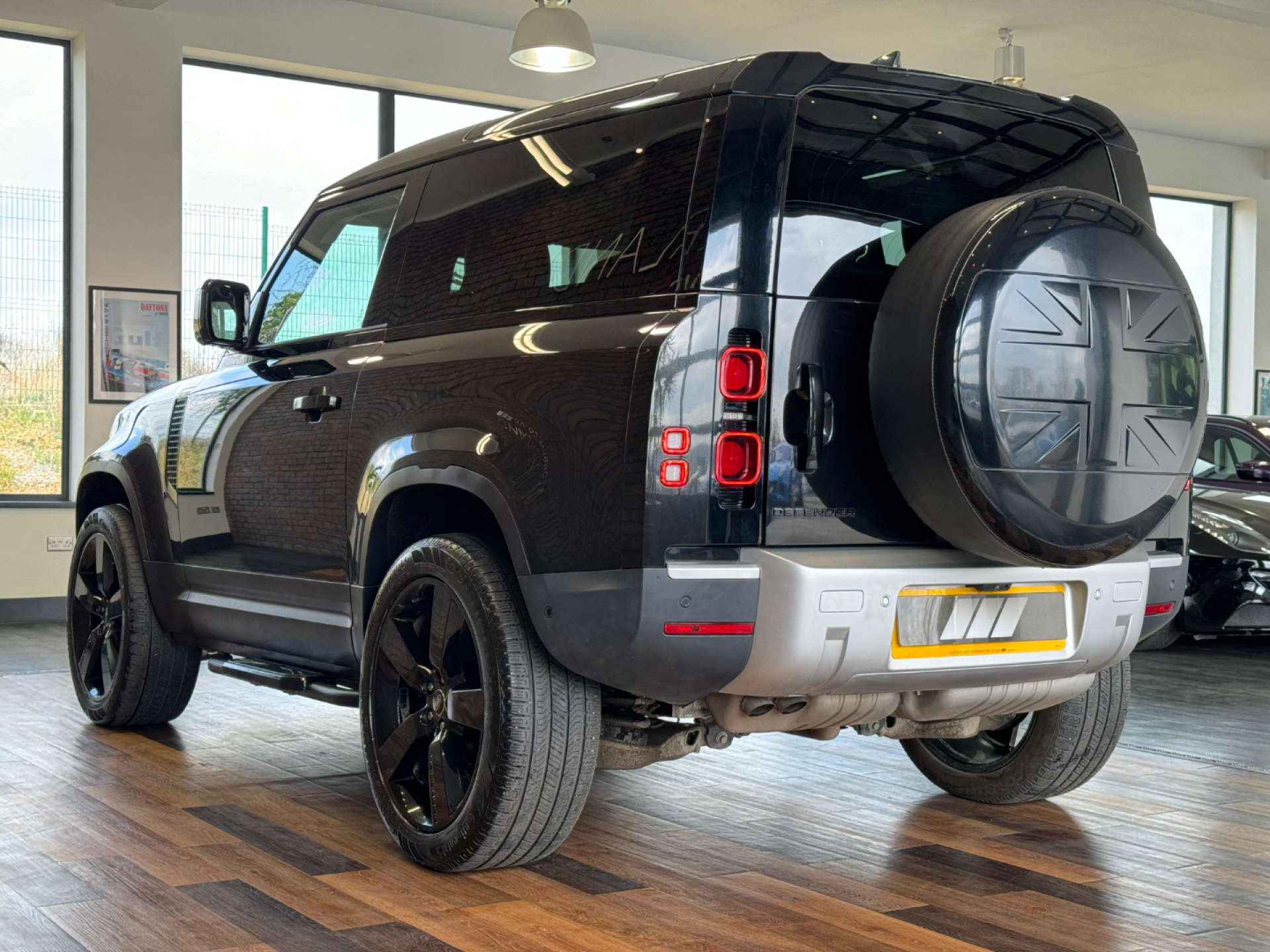 LAND ROVER DEFENDER 3.0 Defender S D MHEV Auto 4WD 3dr #8