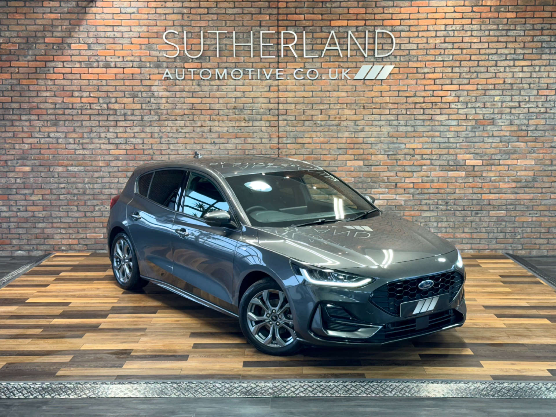 FORD FOCUS 1.0 Focus ST-Line 5dr #1