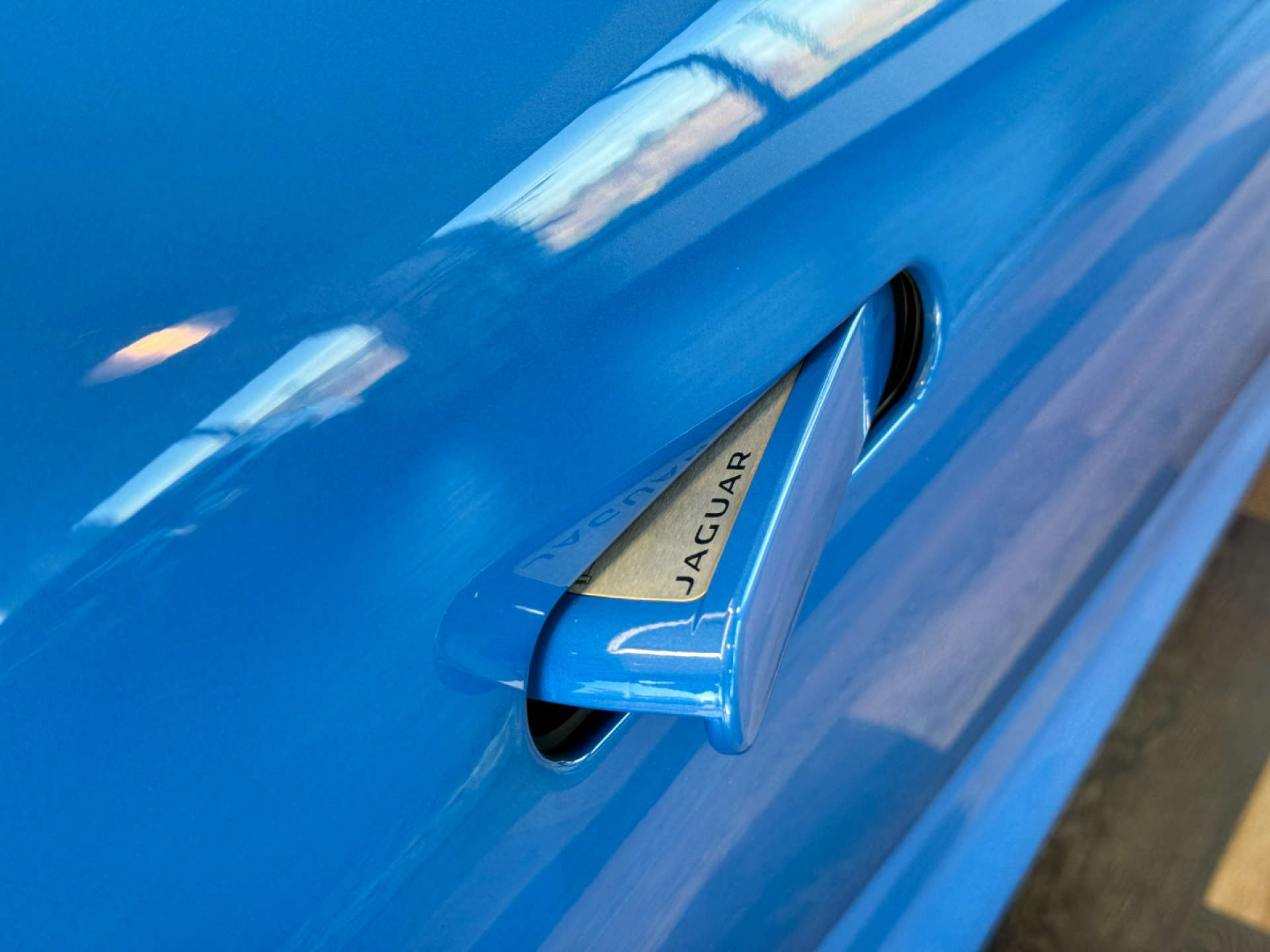 JAGUAR F-TYPE 3.0 F-Type V6 R-Dynamic Auto 3dr #29