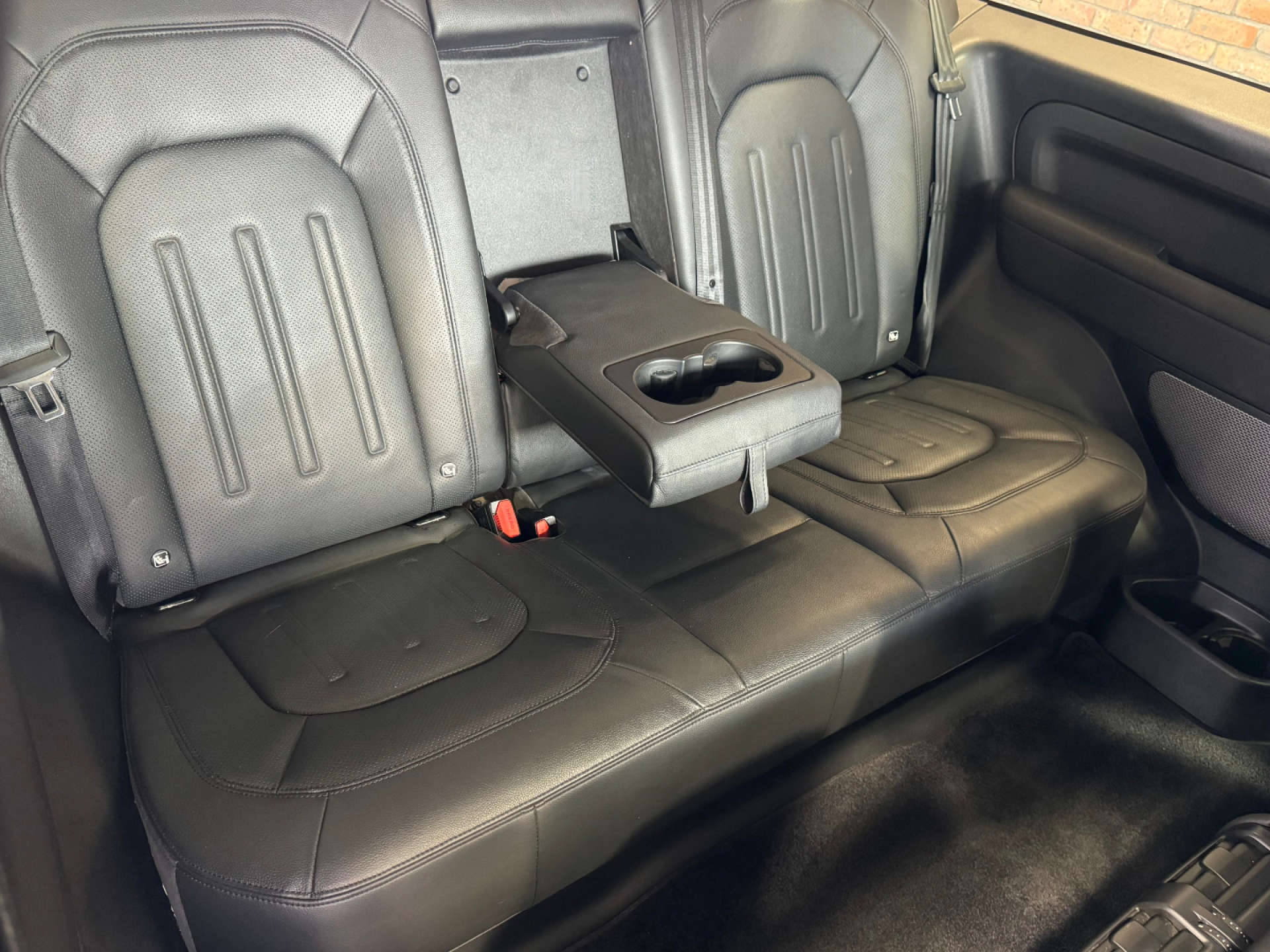 LAND ROVER DEFENDER 3.0 Defender S D MHEV Auto 4WD 3dr #31