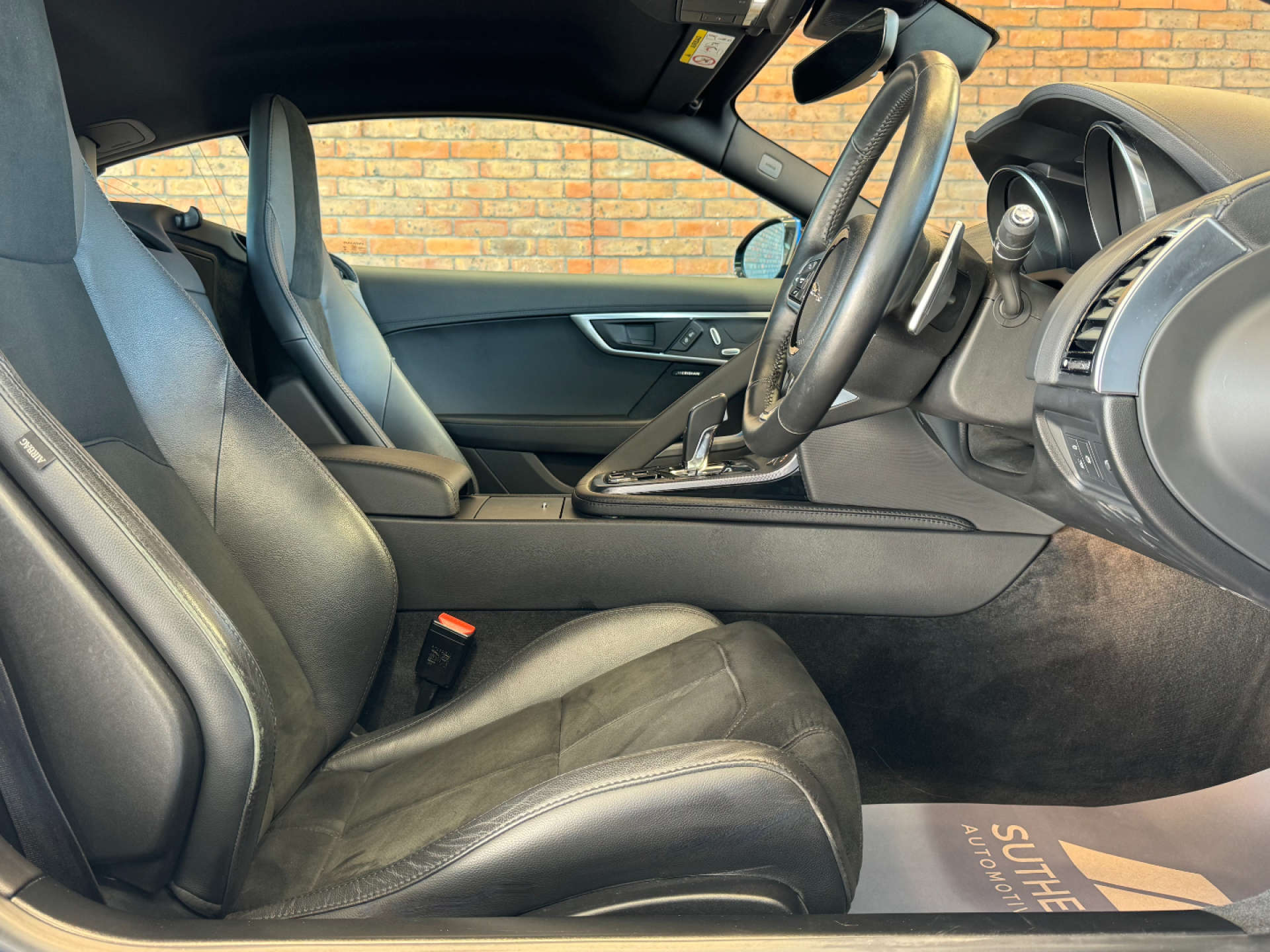 JAGUAR F-TYPE 3.0 F-Type V6 R-Dynamic Auto 3dr #45