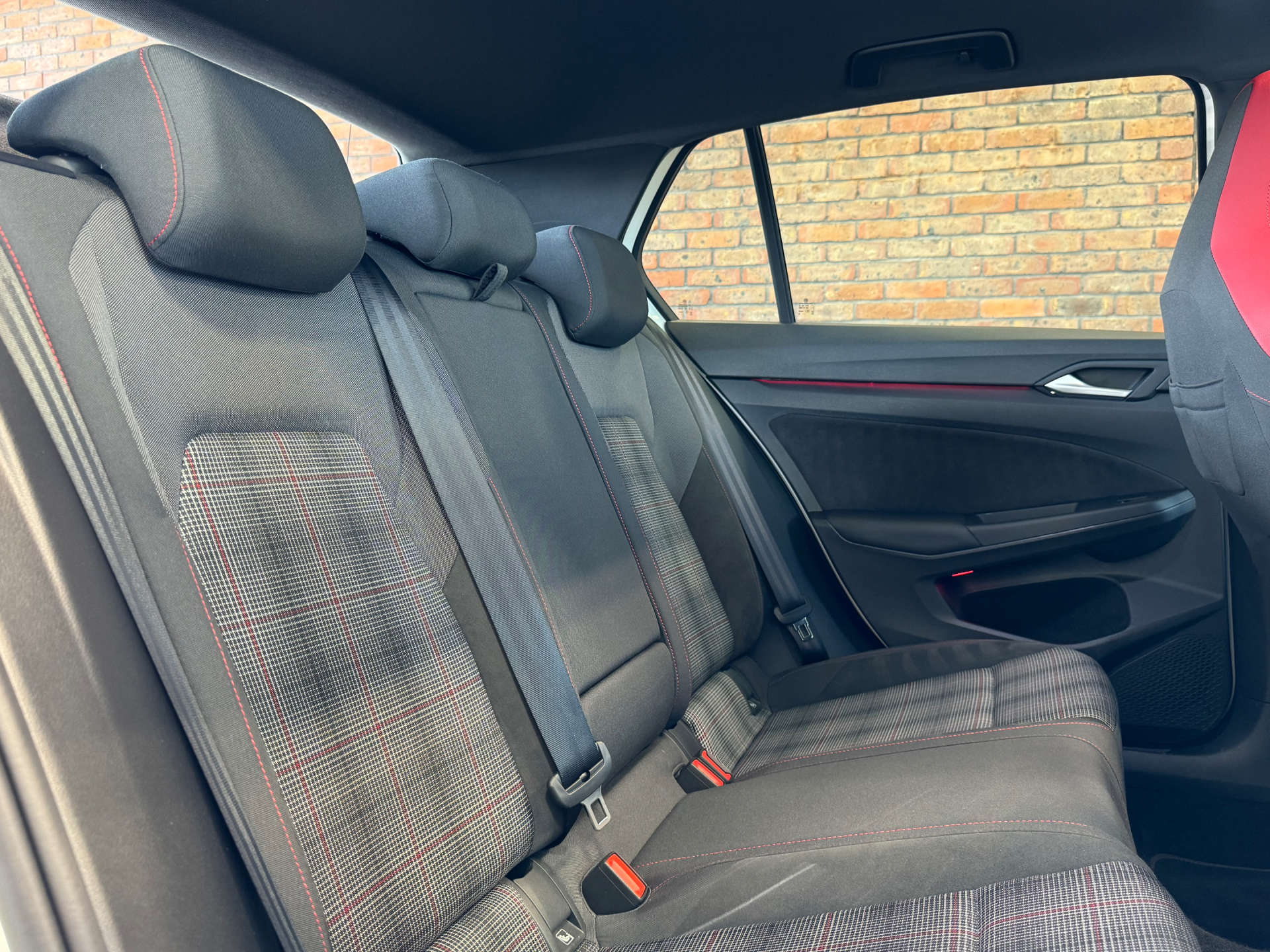 VOLKSWAGEN GOLF 2.0 Golf GTi TSi Semi-Auto 5dr #26
