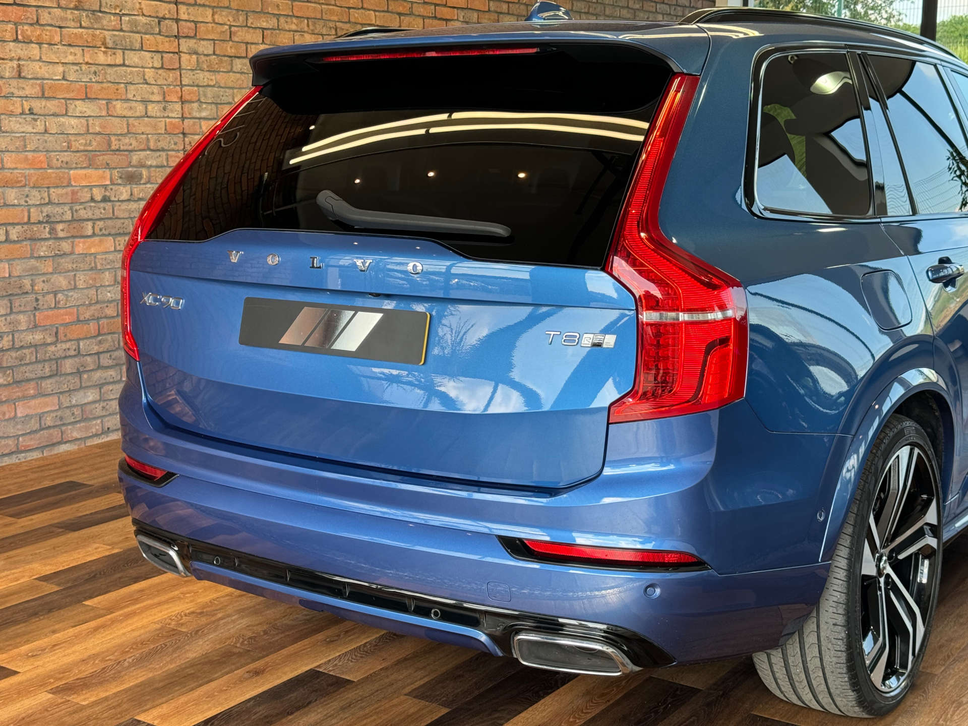 VOLVO XC90 2.0 XC90 R-Design Pro T8 PHEV AWD Auto 4WD 5dr #24