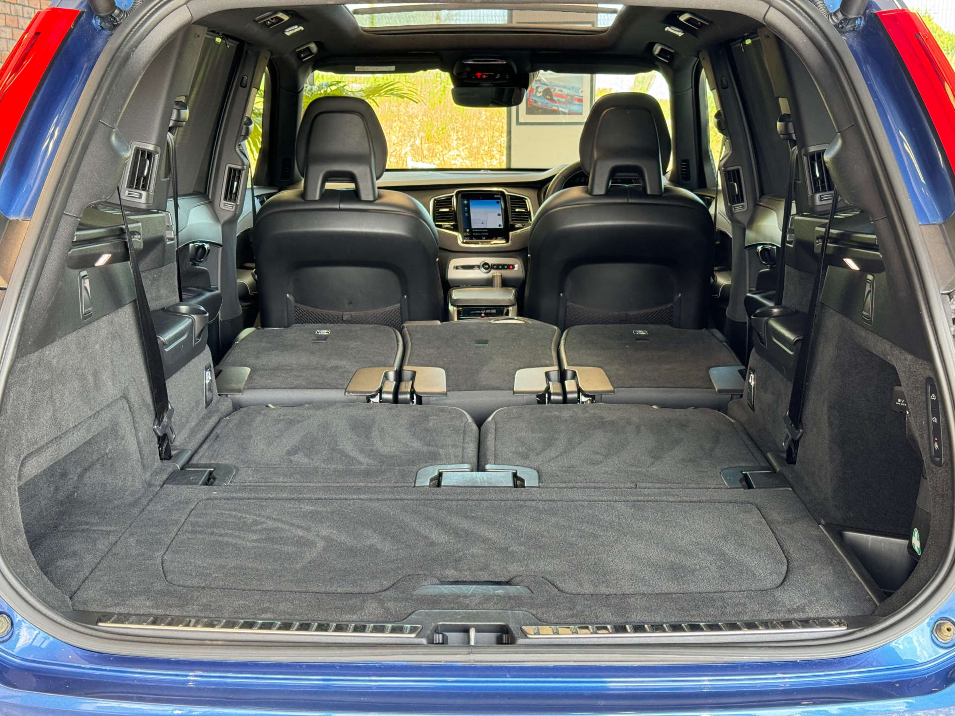VOLVO XC90 2.0 XC90 R-Design Pro T8 PHEV AWD Auto 4WD 5dr #34