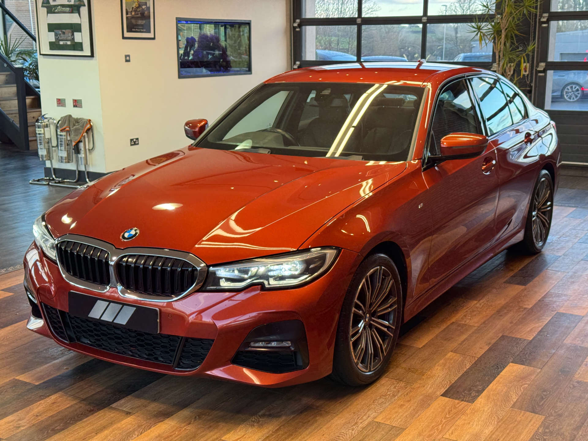 BMW 3 SERIES 2.0 320I M Sport Auto 4dr #4