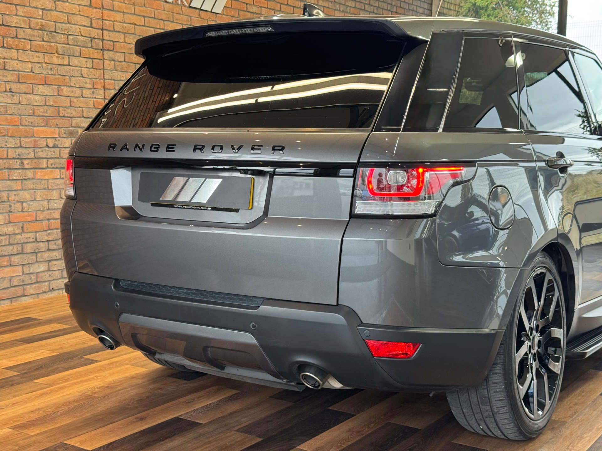 LAND ROVER RANGE ROVER SPORT 3.0 Range Rover Sport HSE Dynamic SDV6 Auto 4WD 5dr #21