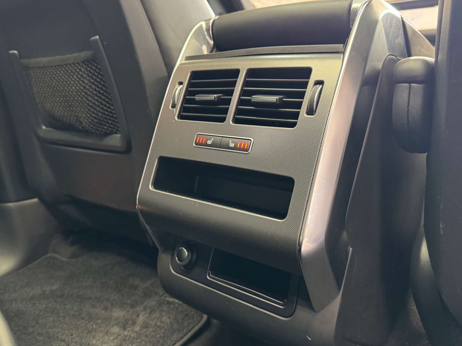 LAND ROVER RANGE ROVER SPORT 3.0 Range Rover Sport HSE Dynamic SDV6 Auto 4WD 5dr #26