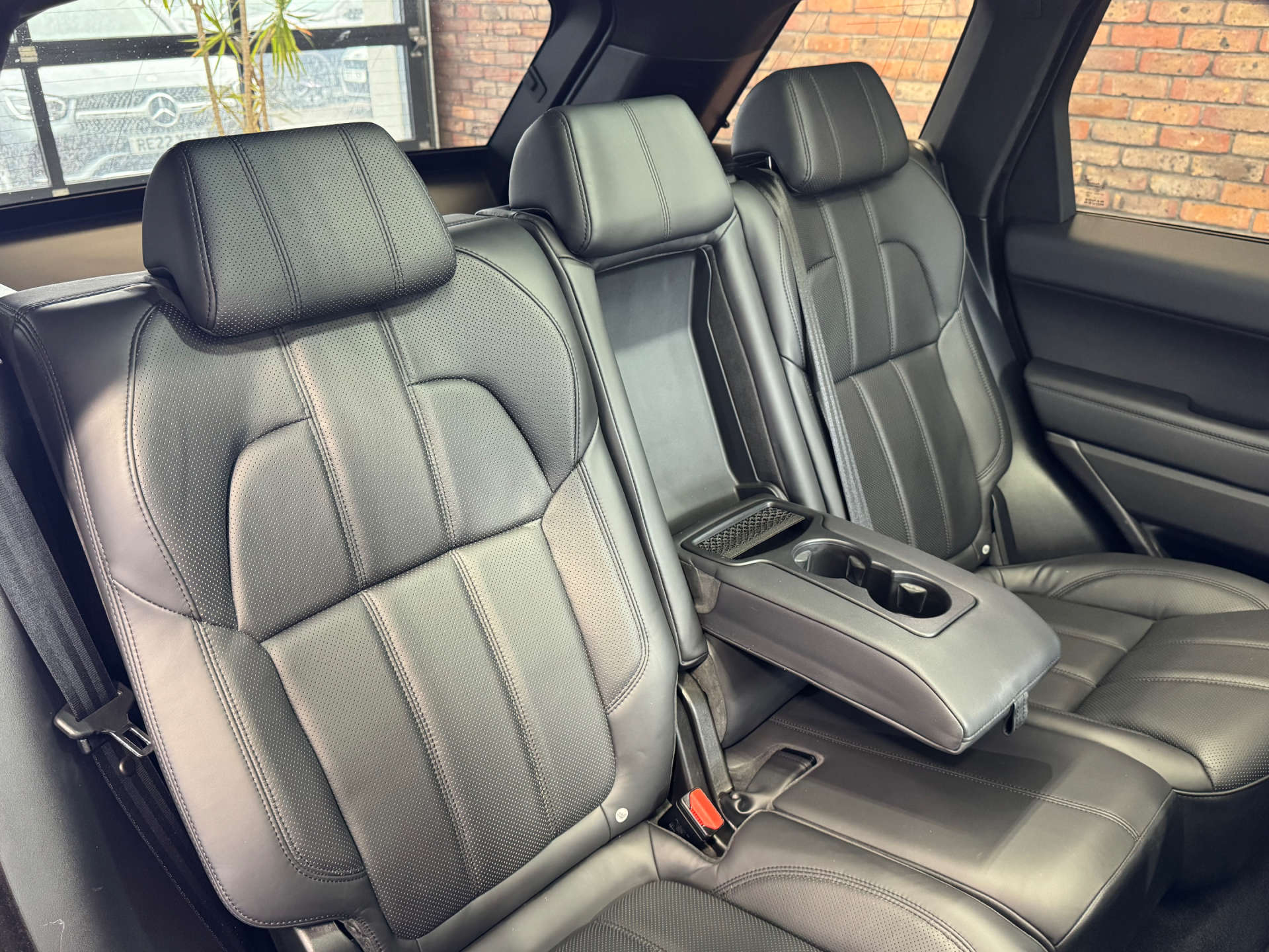 LAND ROVER RANGE ROVER SPORT 3.0 Range Rover Sport HSE Dynamic SDV6 Auto 4WD 5dr #27