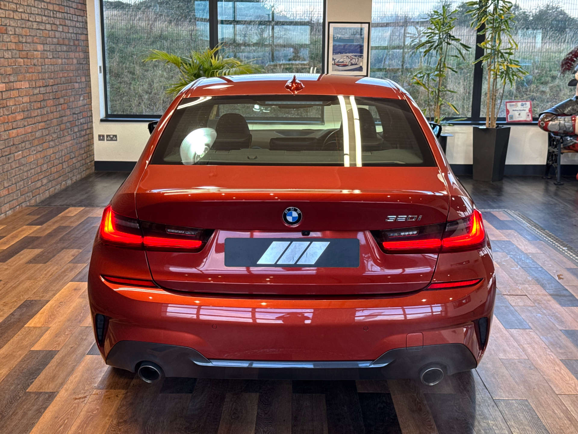 BMW 3 SERIES 2.0 320I M Sport Auto 4dr #14