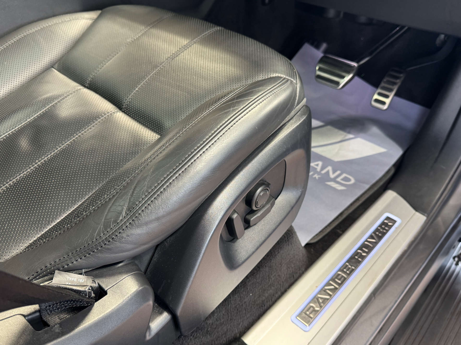 LAND ROVER RANGE ROVER SPORT 3.0 Range Rover Sport HSE Dynamic SDV6 Auto 4WD 5dr #31