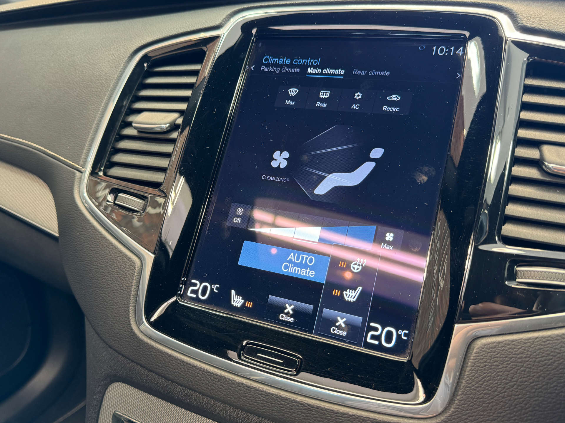 VOLVO XC90 2.0 XC90 R-Design Pro T8 PHEV AWD Auto 4WD 5dr #58