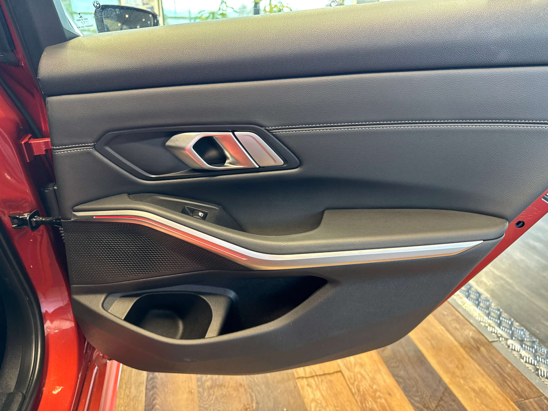 BMW 3 SERIES 2.0 320I M Sport Auto 4dr #28