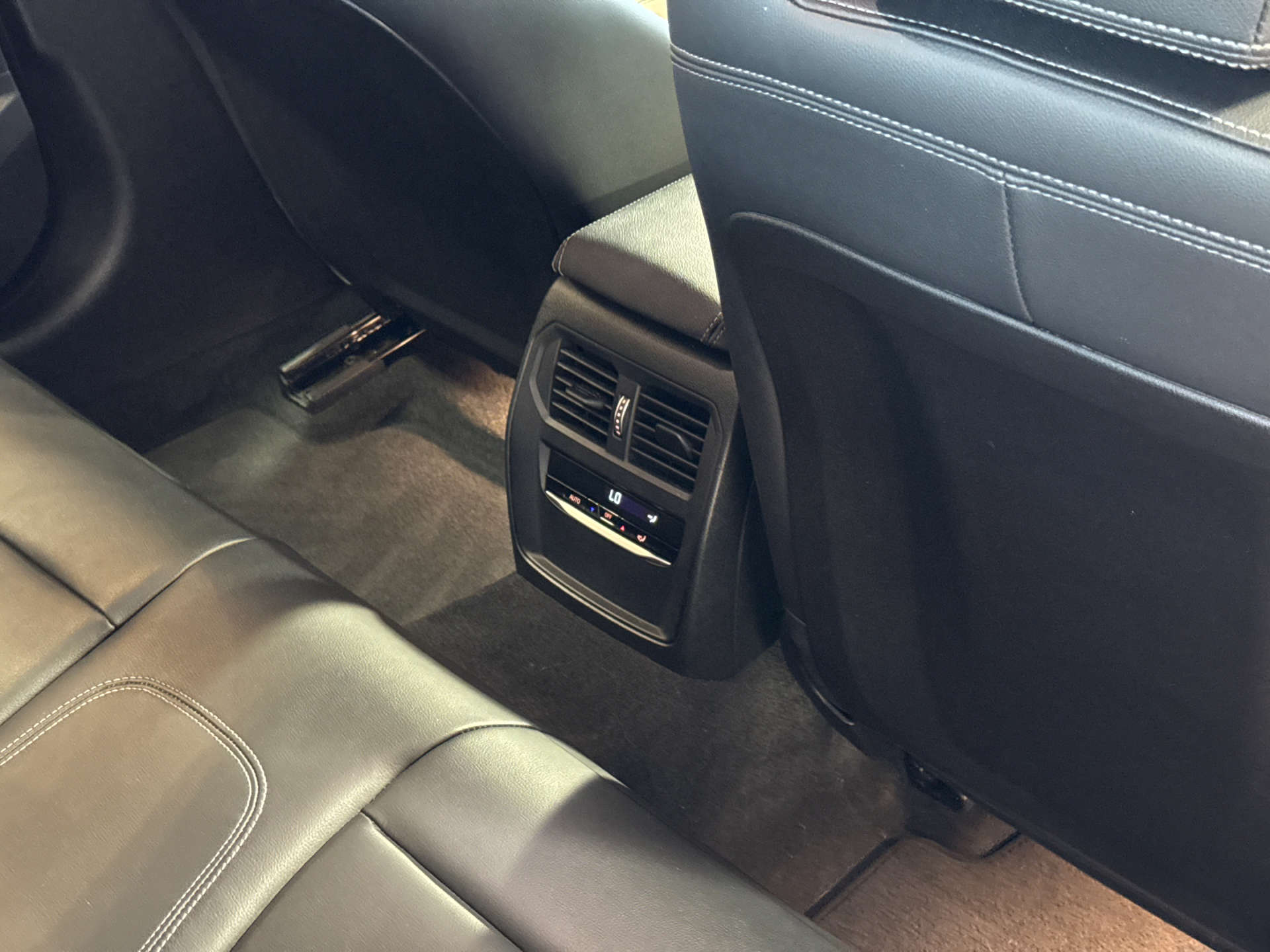 BMW 3 SERIES 2.0 320I M Sport Auto 4dr #29