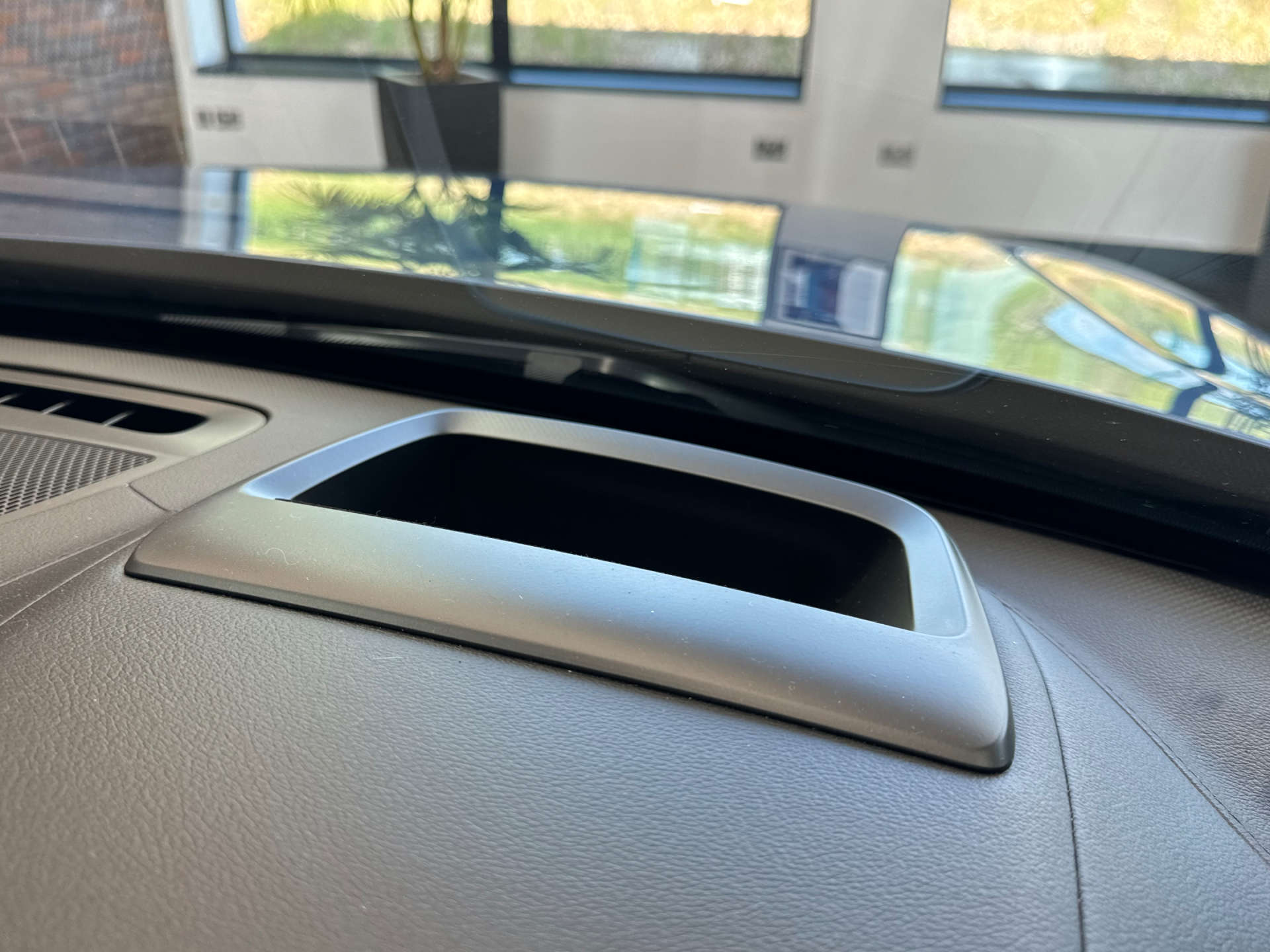 VOLVO XC90 2.0 XC90 R-Design Pro T8 PHEV AWD Auto 4WD 5dr #65