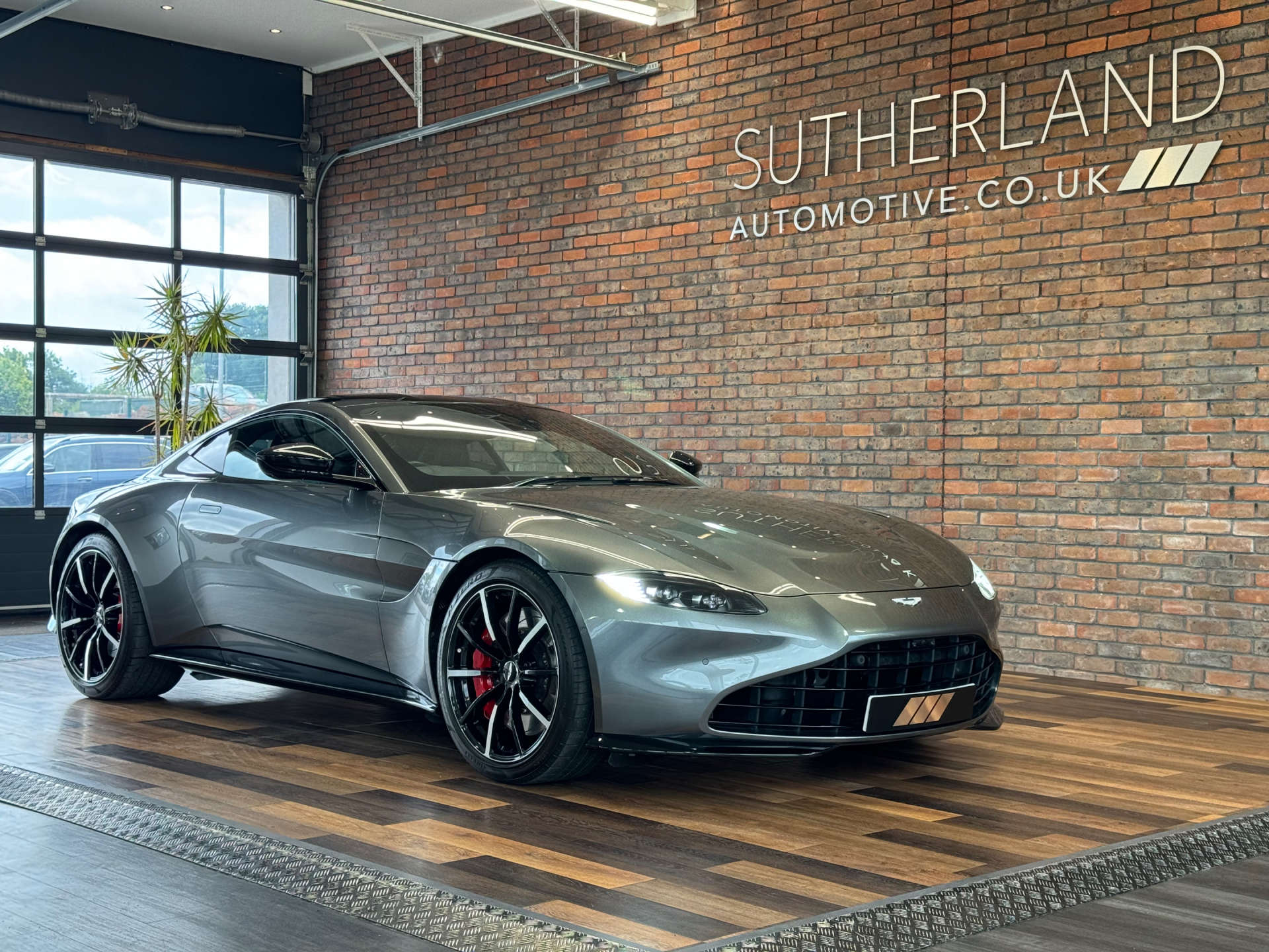 ASTON MARTIN VANTAGE 4.0 Vantage V8 Auto 3dr #4
