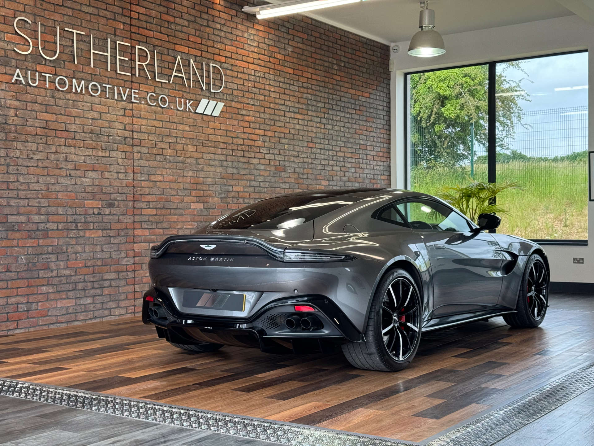 ASTON MARTIN VANTAGE 4.0 Vantage V8 Auto 3dr #6