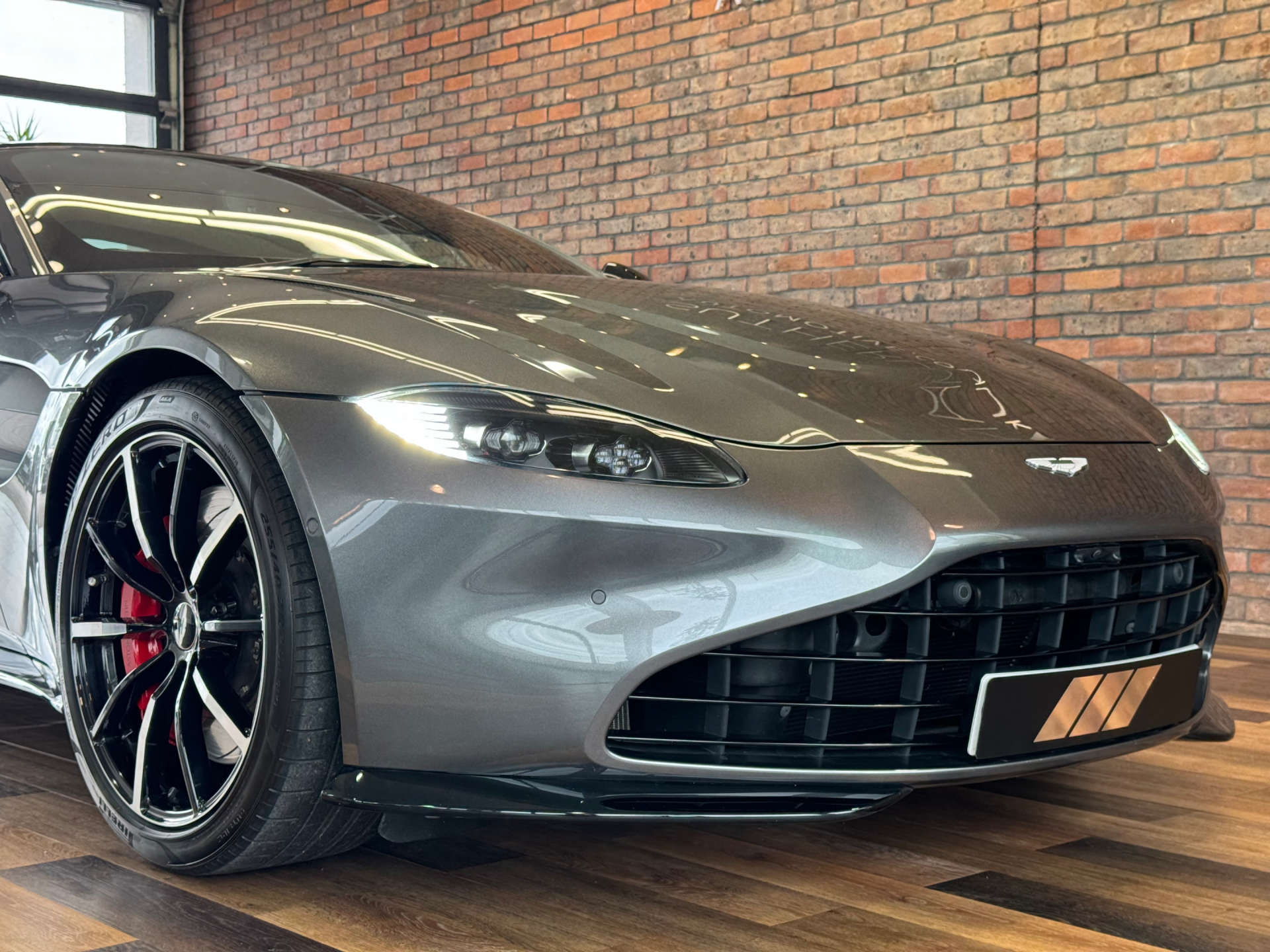 ASTON MARTIN VANTAGE 4.0 Vantage V8 Auto 3dr #12