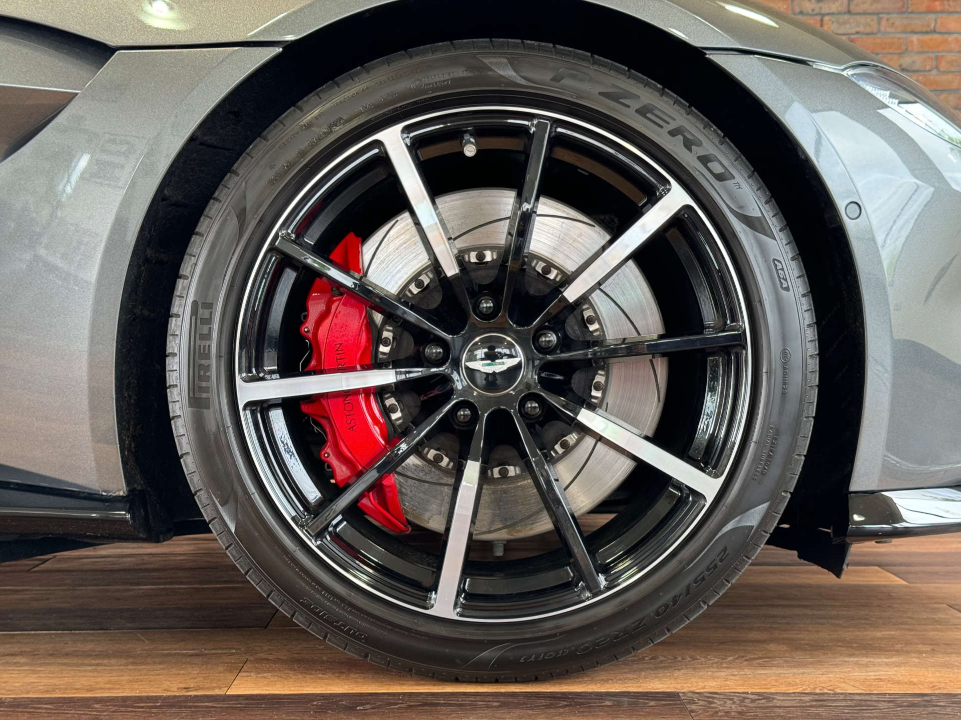 ASTON MARTIN VANTAGE 4.0 Vantage V8 Auto 3dr #16
