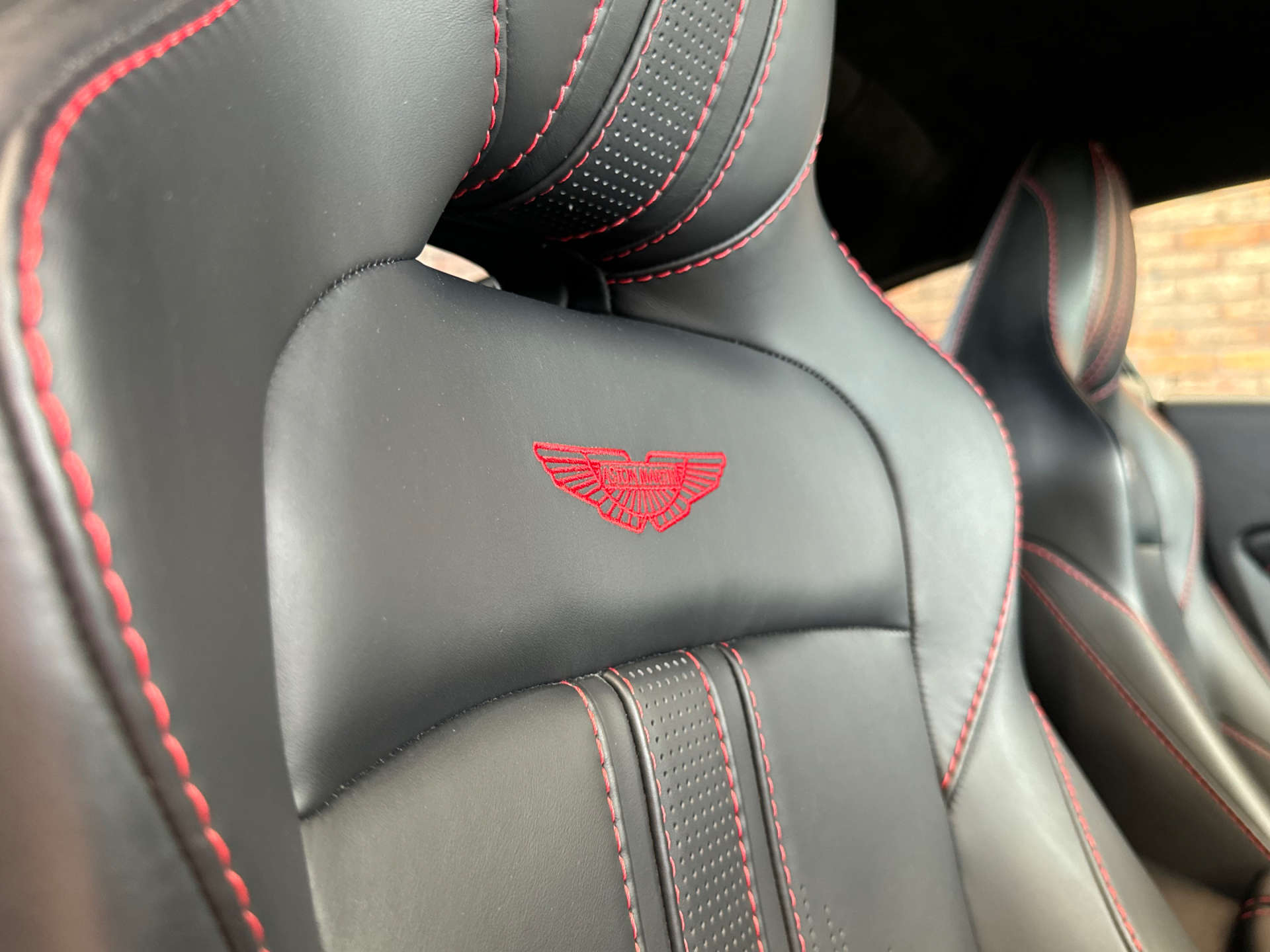 ASTON MARTIN VANTAGE 4.0 Vantage V8 Auto 3dr #38