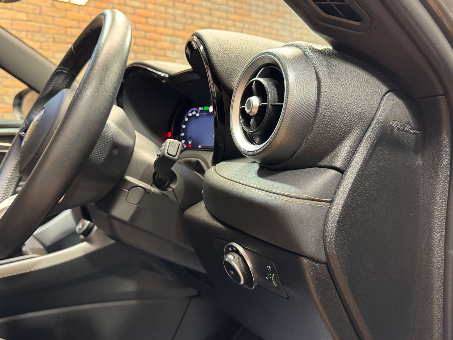 ALFA ROMEO TONALE 1.5 Tonale Sprint TB MHEV S-A 5dr #47