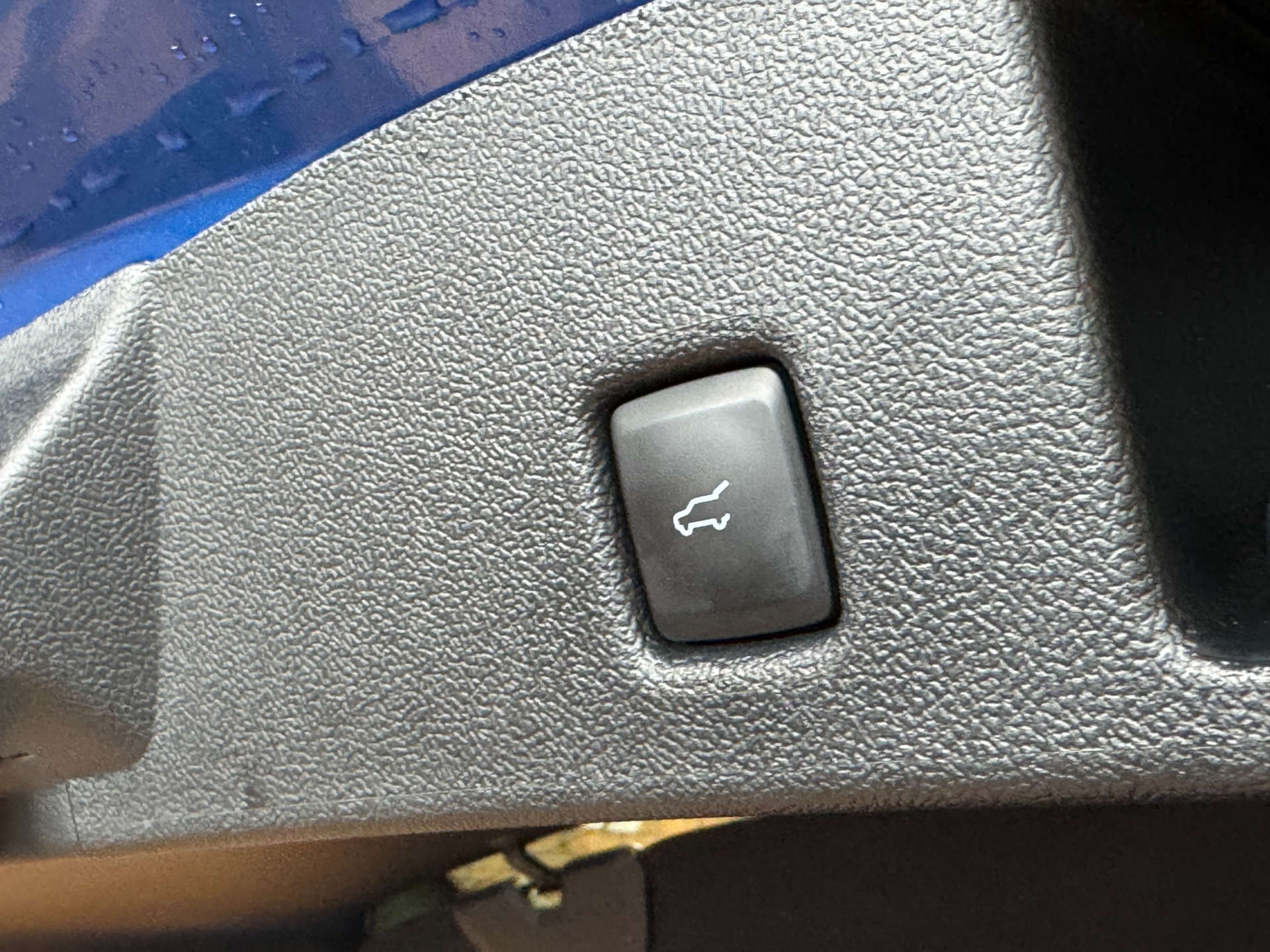 FORD KUGA 2.5 Kuga Active HEV CVT 5dr #26