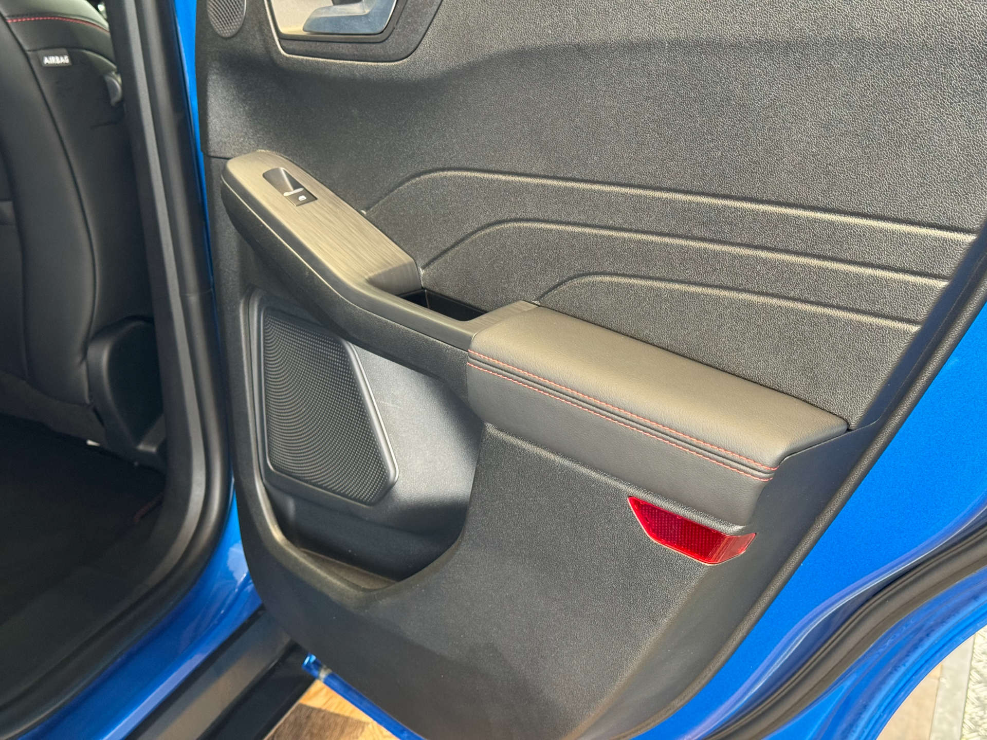 FORD KUGA 2.5 Kuga Active HEV CVT 5dr #27