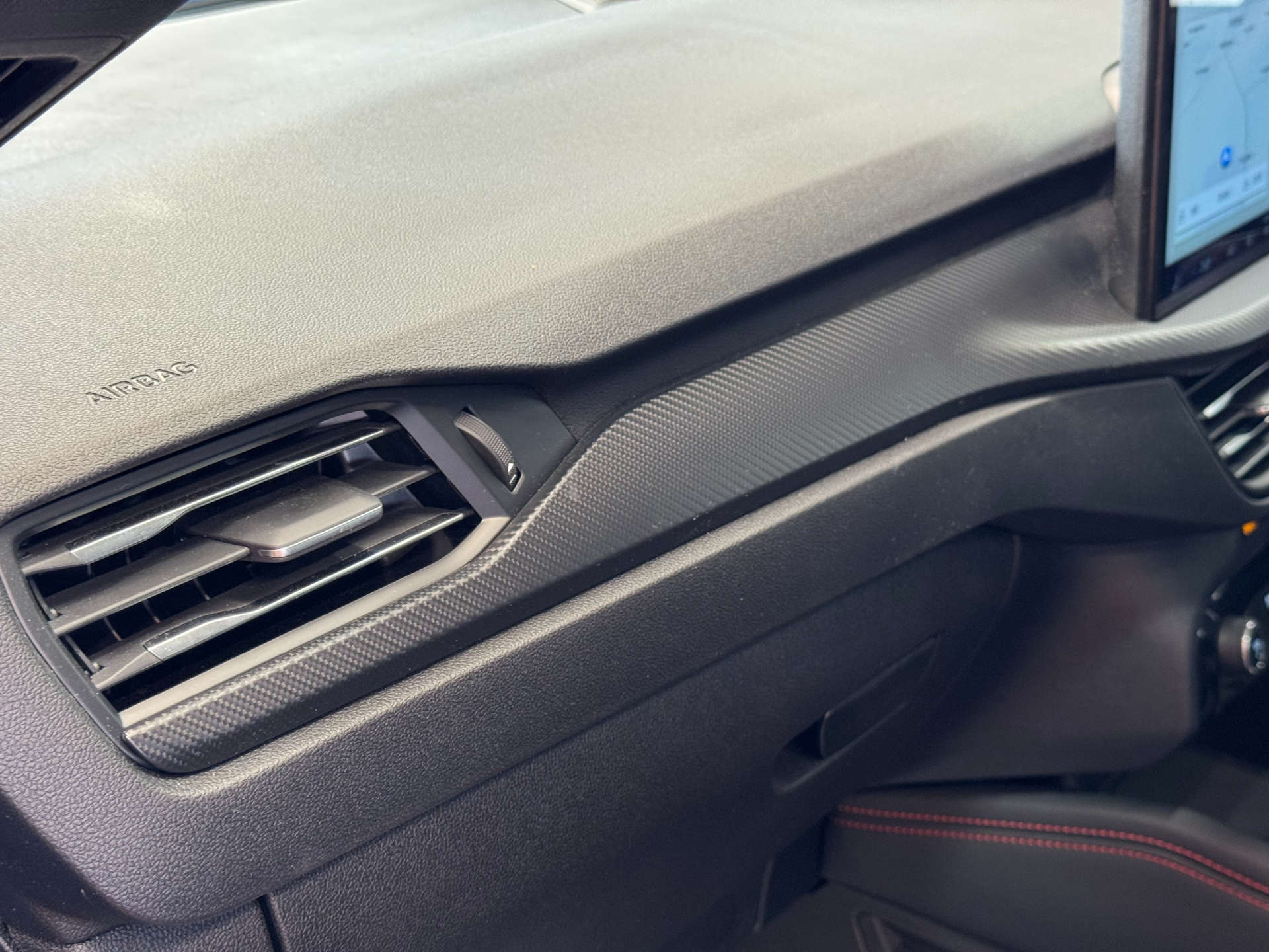 FORD KUGA 2.5 Kuga Active HEV CVT 5dr #37