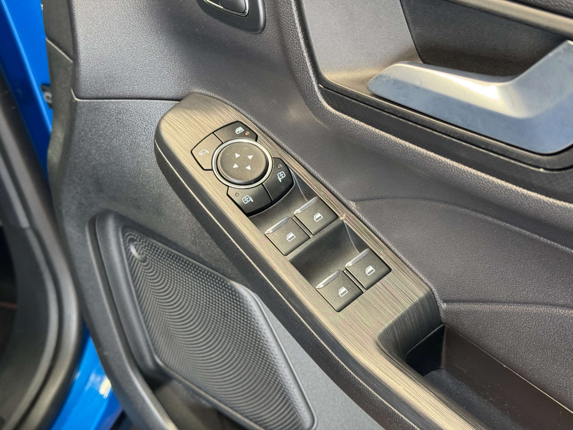 FORD KUGA 2.5 Kuga Active HEV CVT 5dr #43