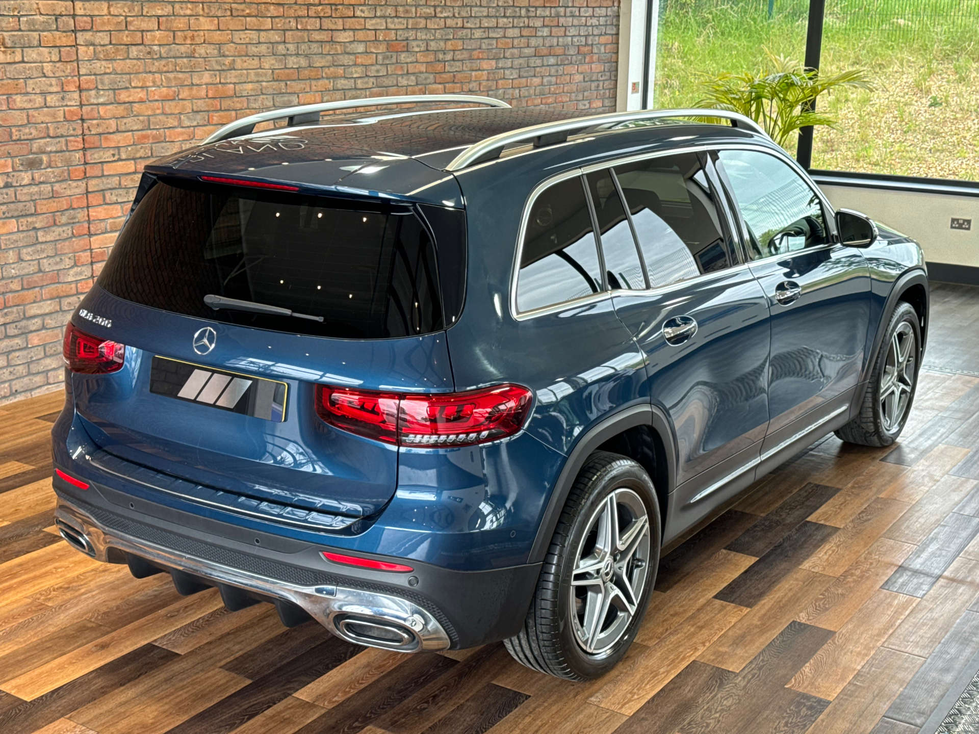 MERCEDES-BENZ GLB 1.3 GLB 200 AMG Line Premium Auto 5dr #6