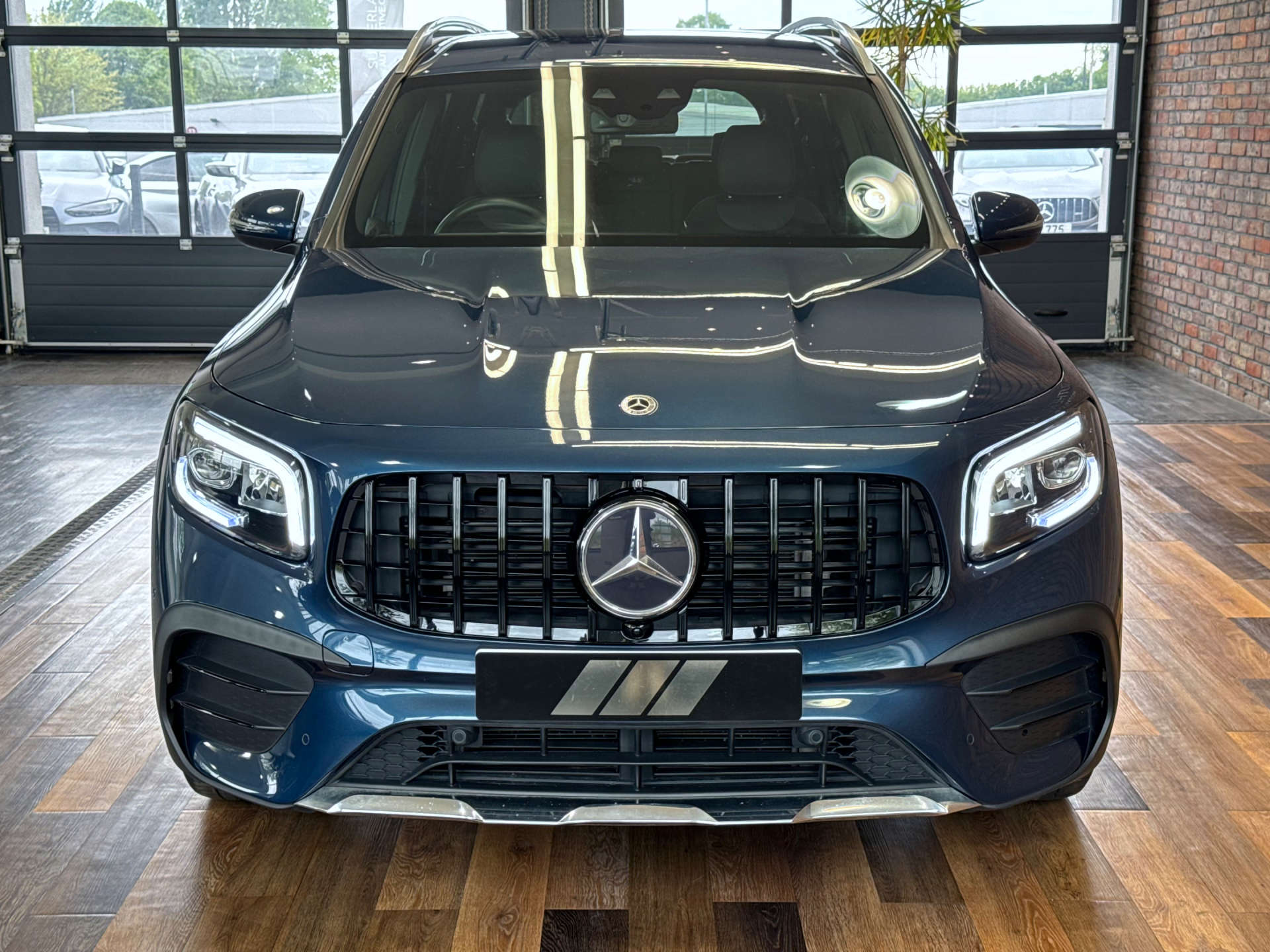 MERCEDES-BENZ GLB 1.3 GLB 200 AMG Line Premium Auto 5dr #9