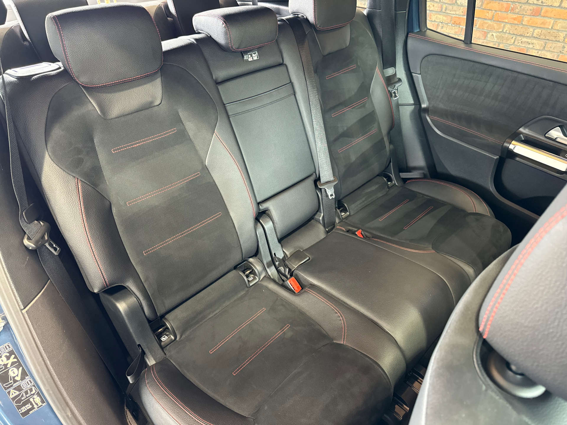 MERCEDES-BENZ GLB 1.3 GLB 200 AMG Line Premium Auto 5dr #23