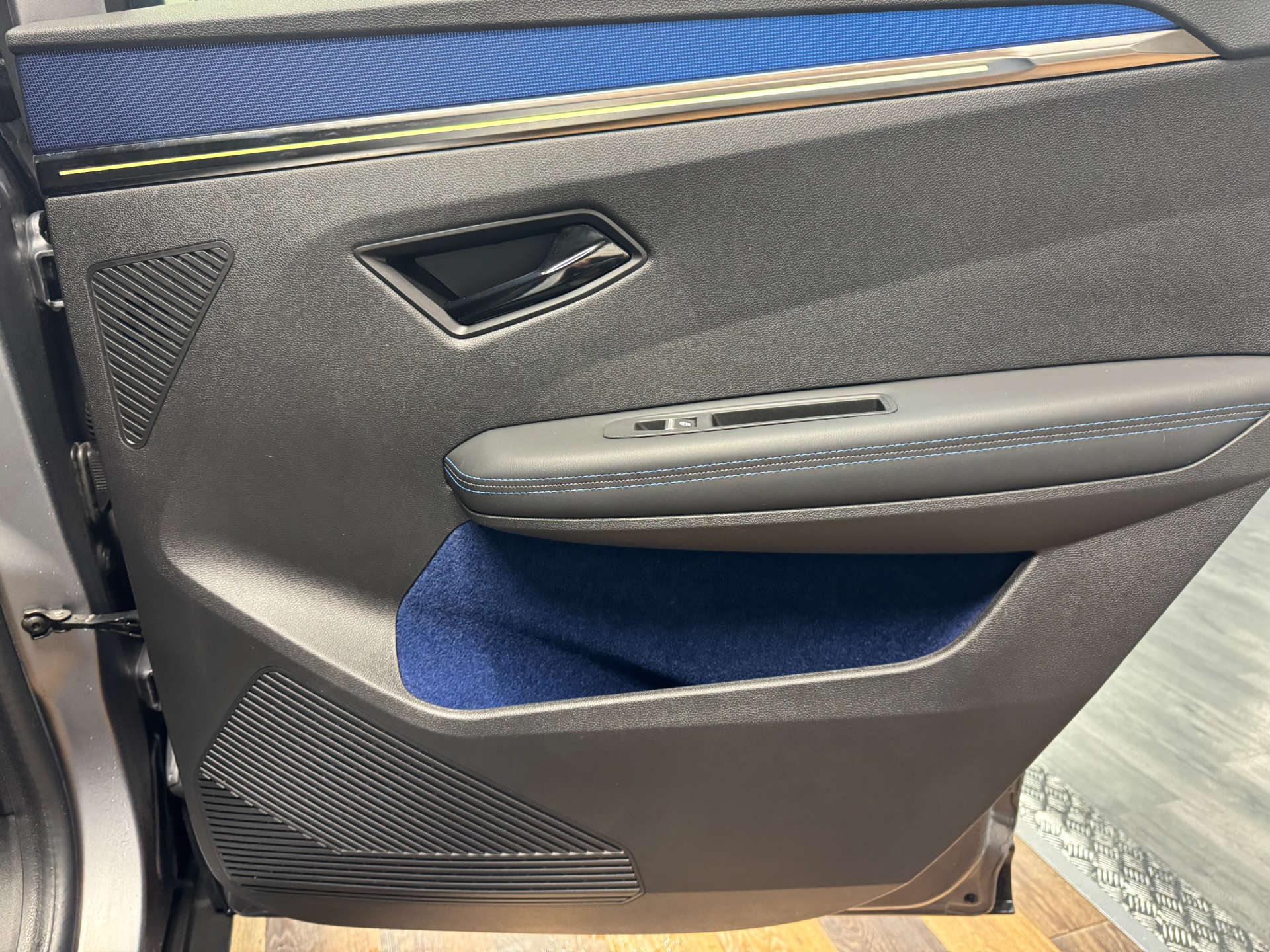 RENAULT SCENIC Scenic Espirit Alpine E-Tech EV 5dr #35